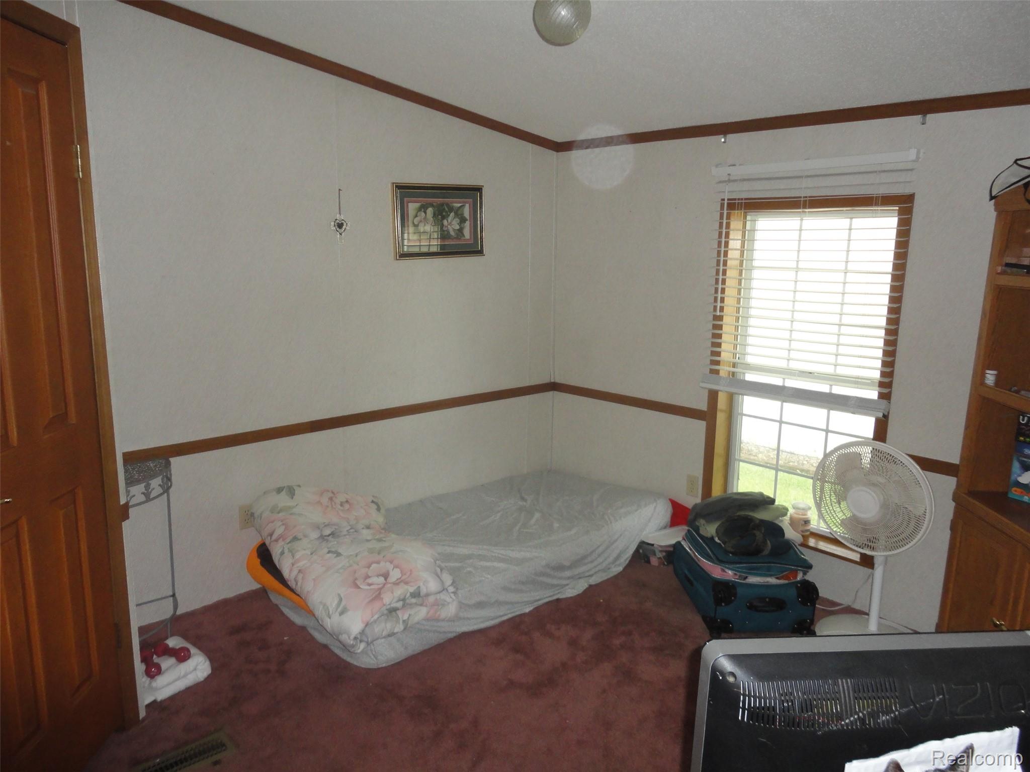 251 Inverness Bedford Township MI 48182