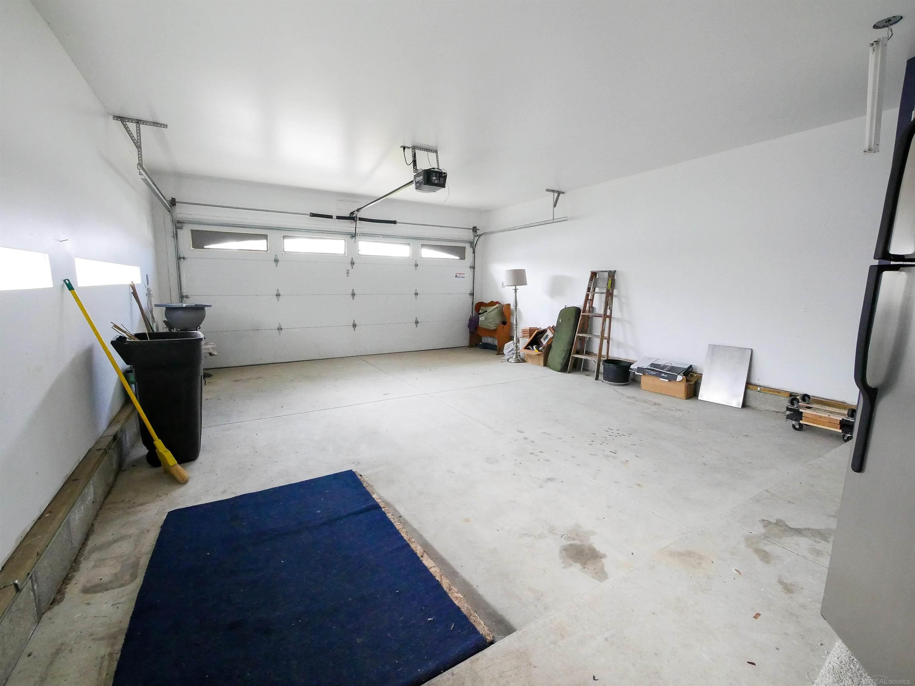 5403 Pointe Drive East China Township MI 48054