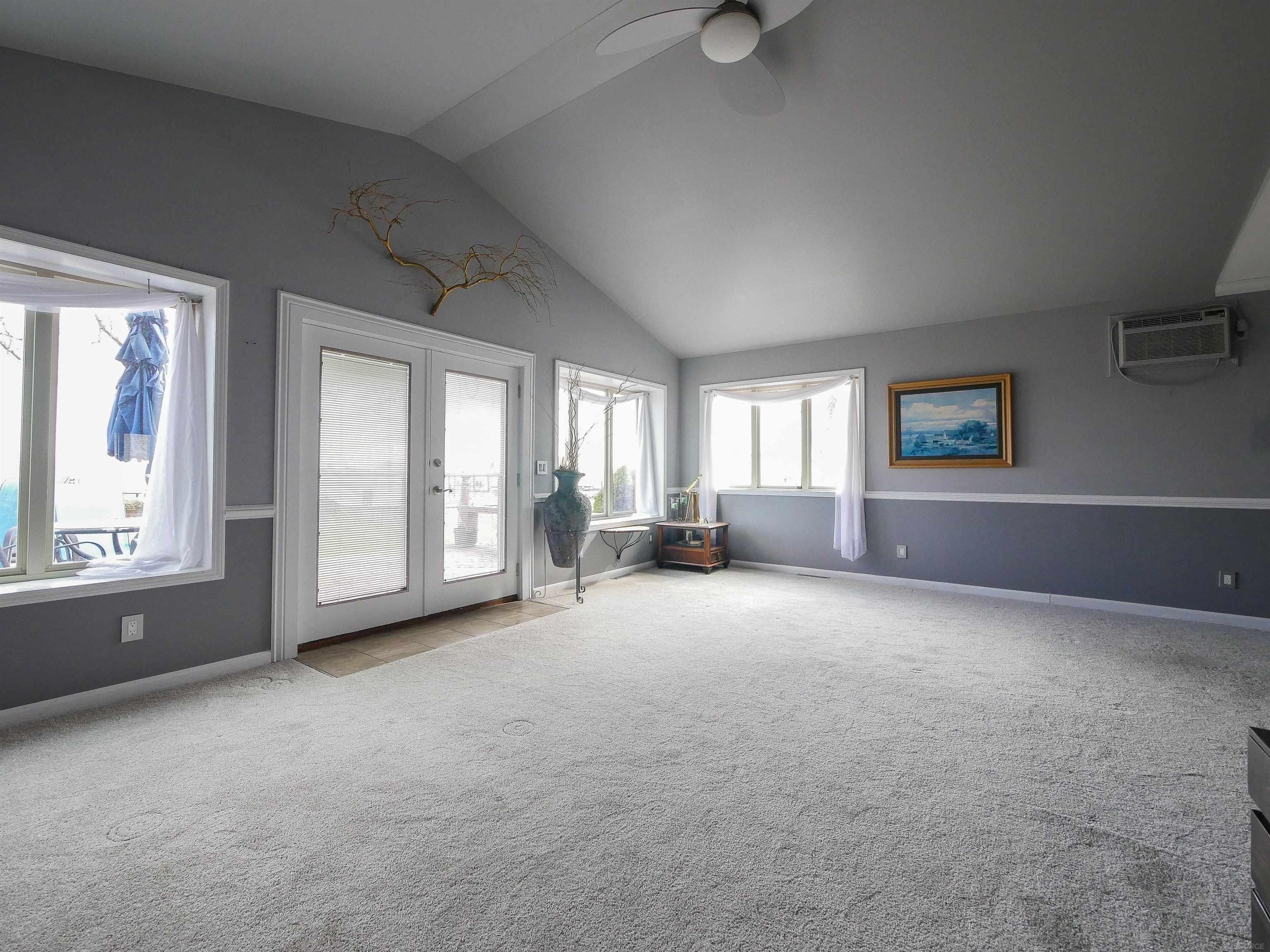 5403 Pointe Drive East China Township MI 48054