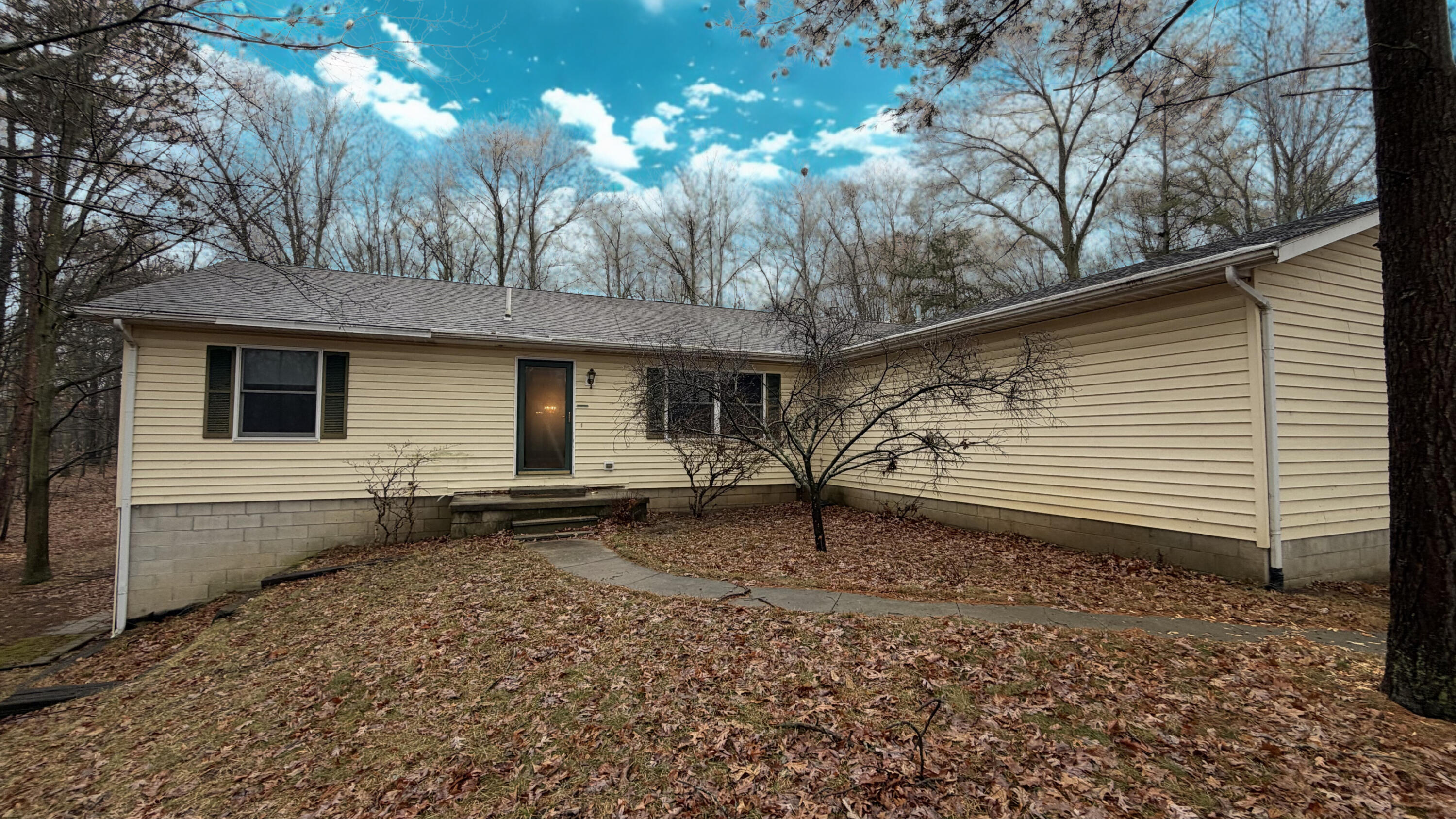 7585 Tree Top Lane Caseville Township MI 48755