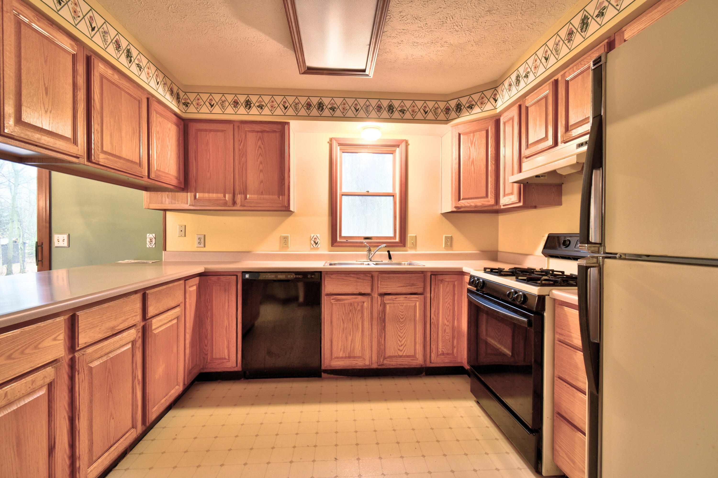 7585 Tree Top Lane Caseville Township MI 48755