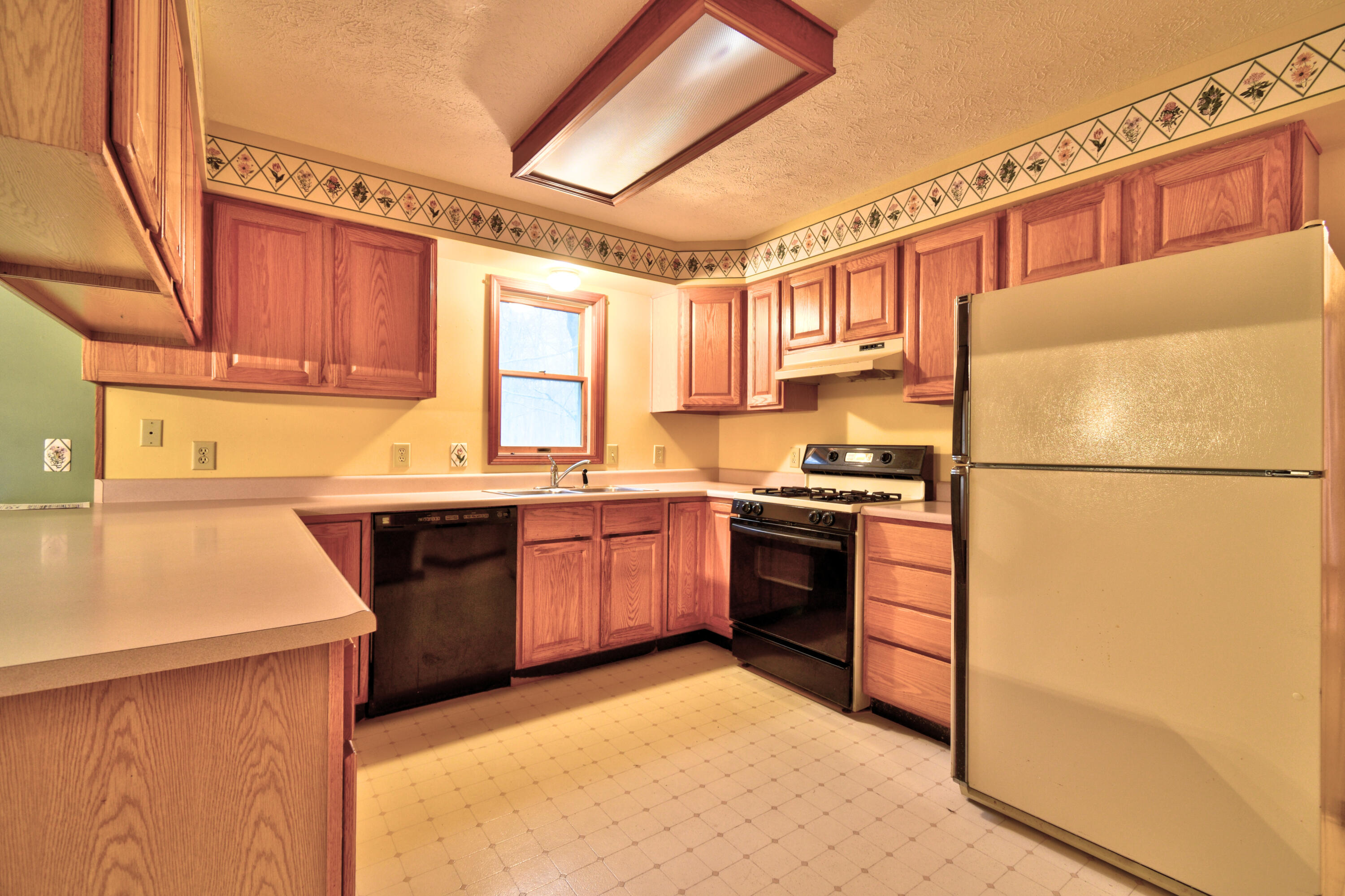 7585 Tree Top Lane Caseville Township MI 48755