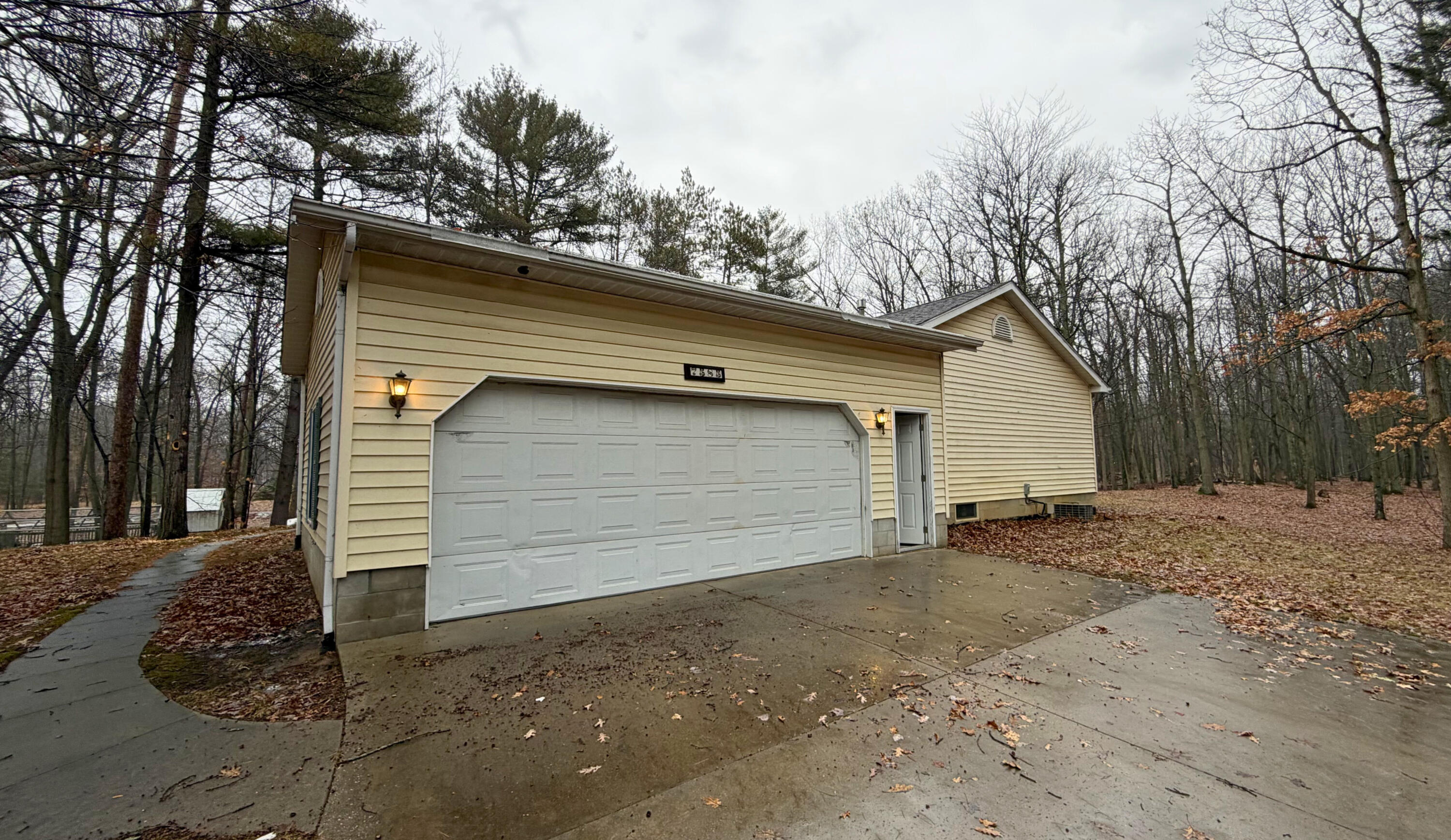 7585 Tree Top Lane Caseville Township MI 48755