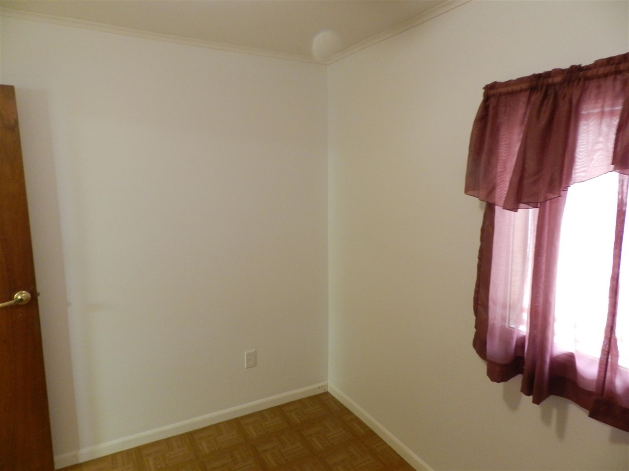 1051 W Mclean Flint City MI 48507