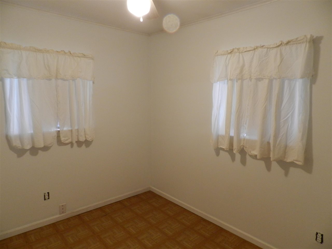1051 W Mclean Flint City MI 48507