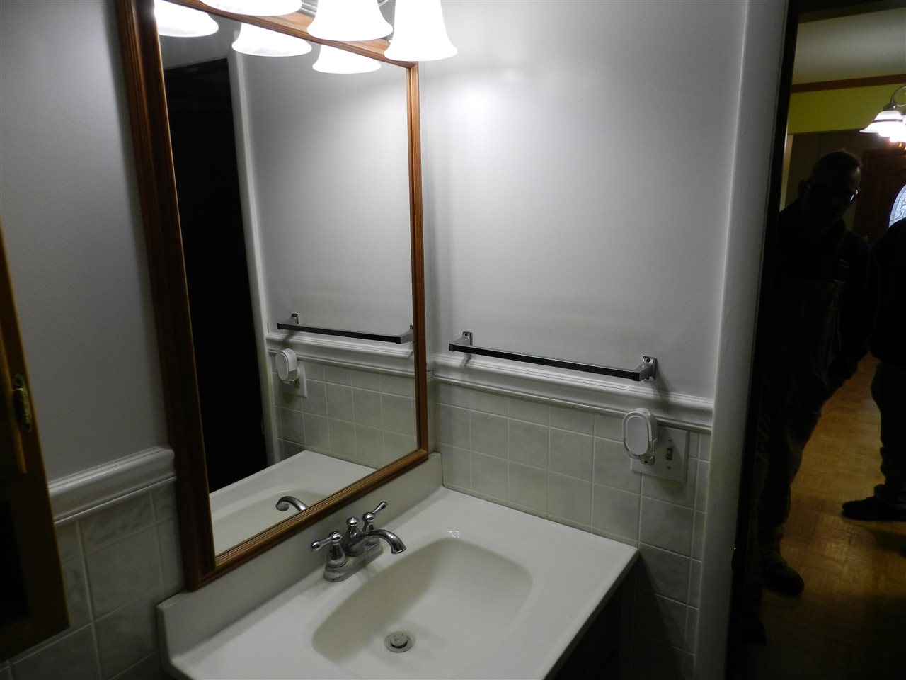 1051 W Mclean Flint City MI 48507