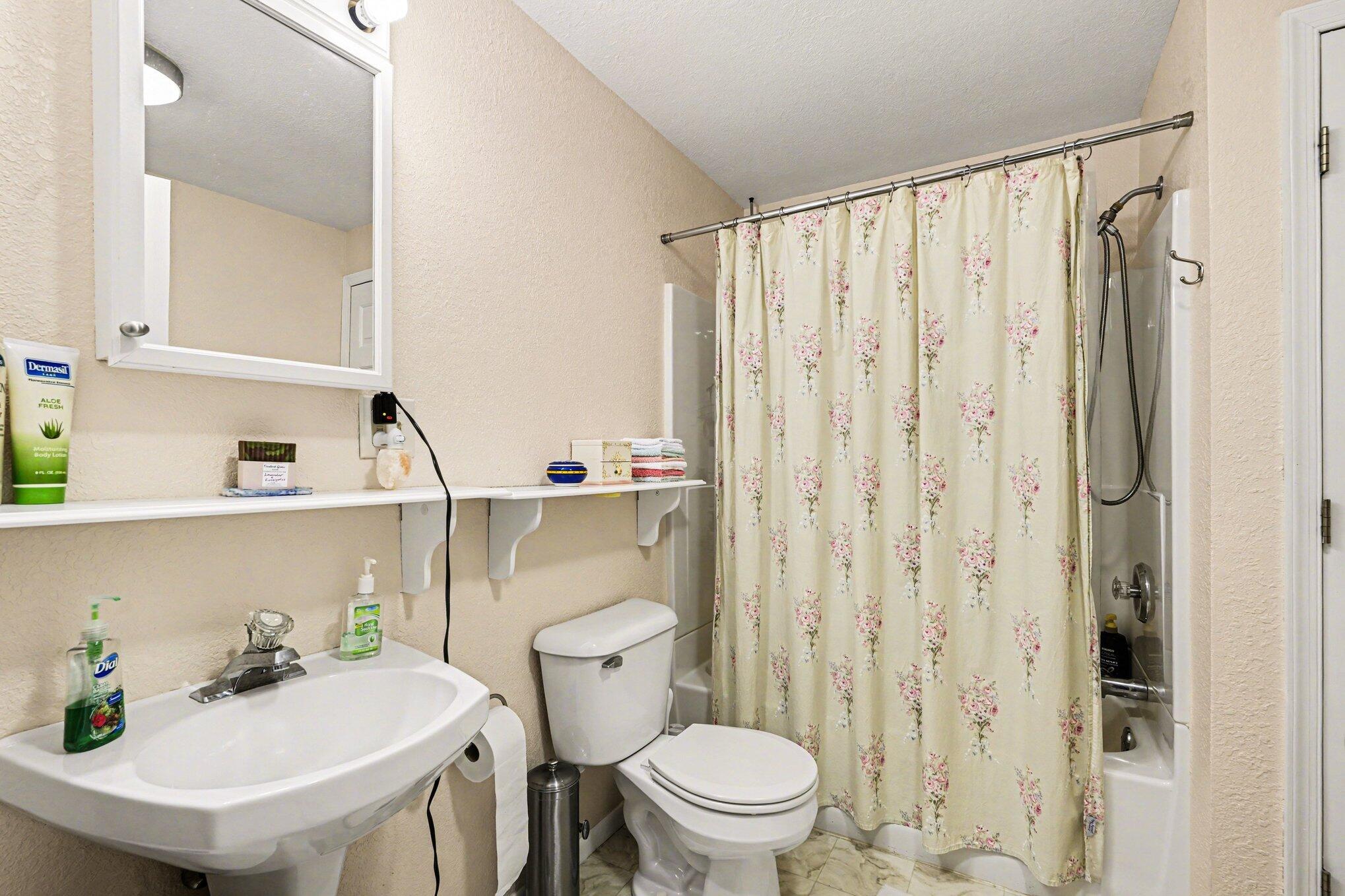8392 Huff Road Assyria Township MI 49021