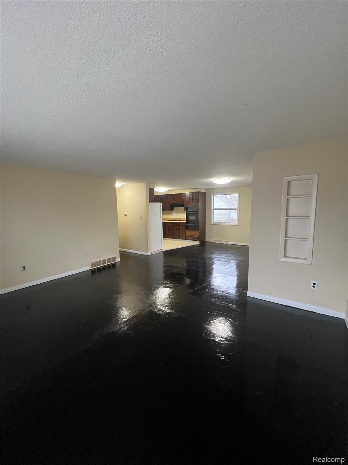 2517 Mackinaw Street Saginaw City MI 48602