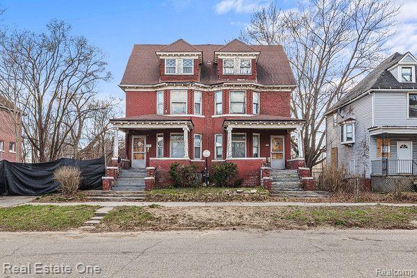 1825 Helen Street Detroit City MI 48207