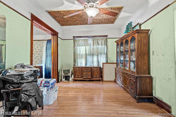 1825 Helen Street Detroit City MI 48207
