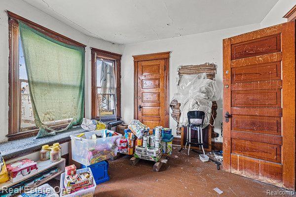 1825 Helen Street Detroit City MI 48207