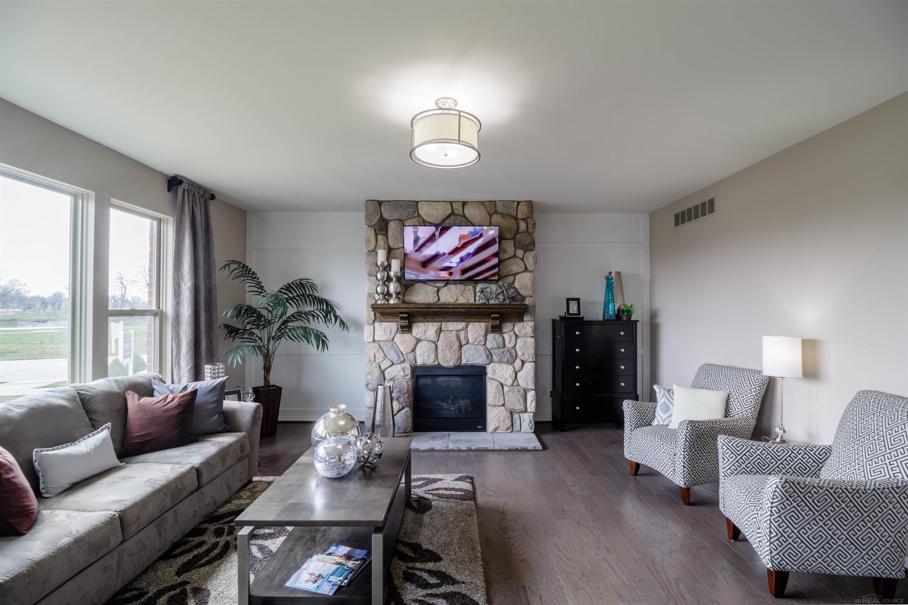 55649 Faldo Drive Macomb Township MI 48042