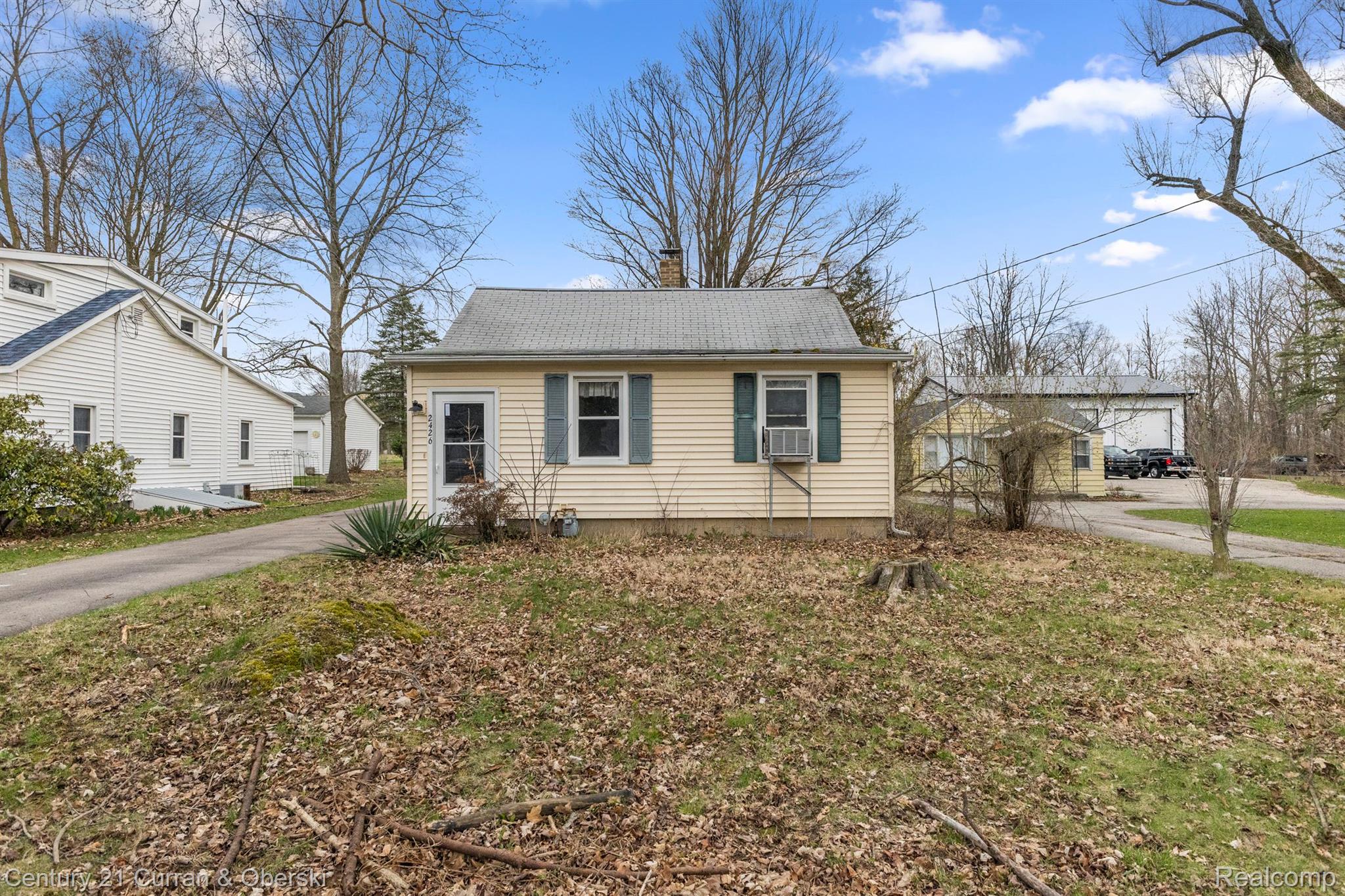 2426 Curtis Road Adrian City MI 49221