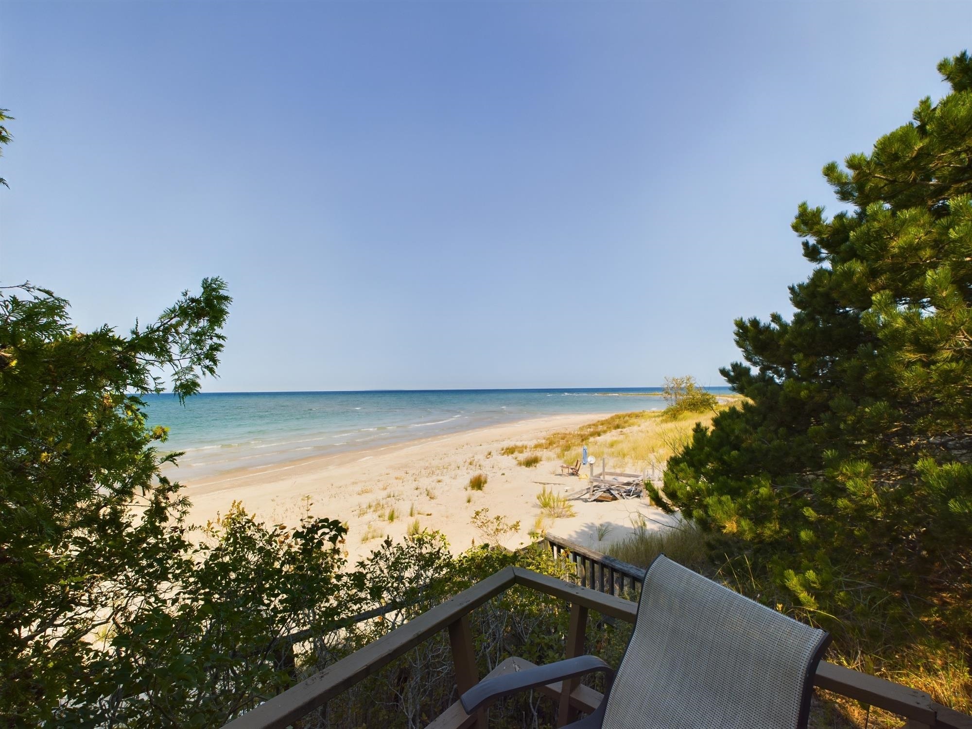 14619 N Cathead Bay Drive Leelanau Township MI 49670