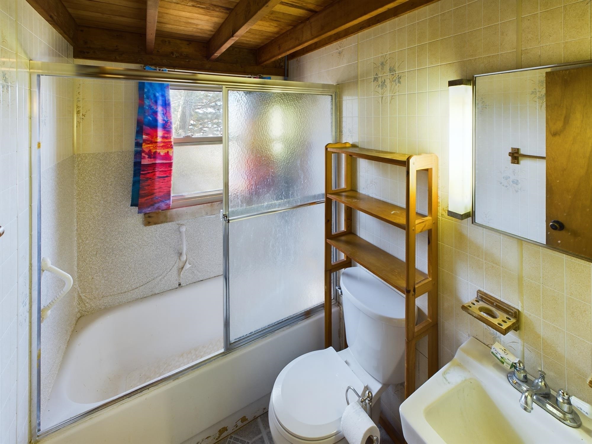 14619 N Cathead Bay Drive Leelanau Township MI 49670