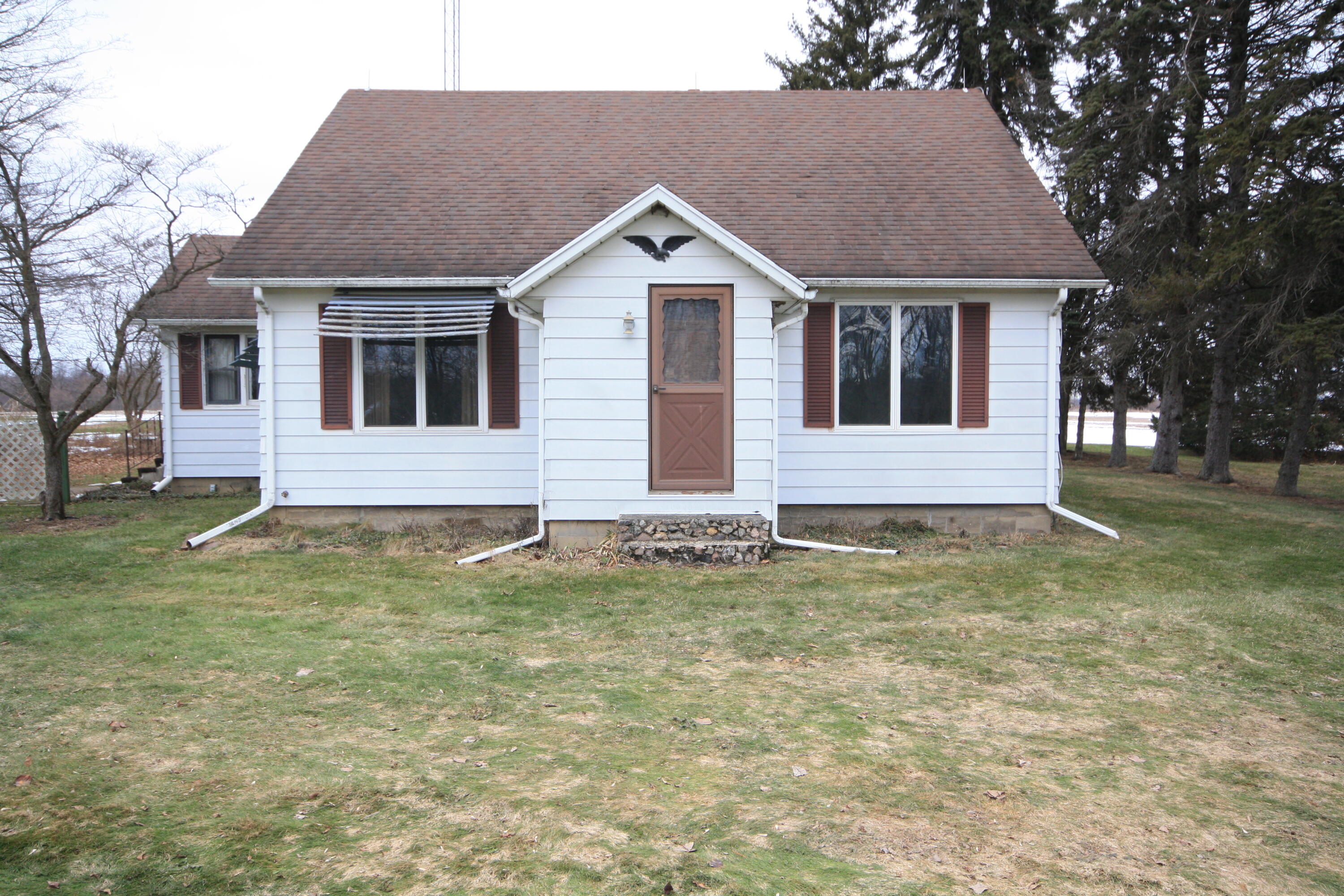 9575 N Branch Road Bainbridge Township MI 49098