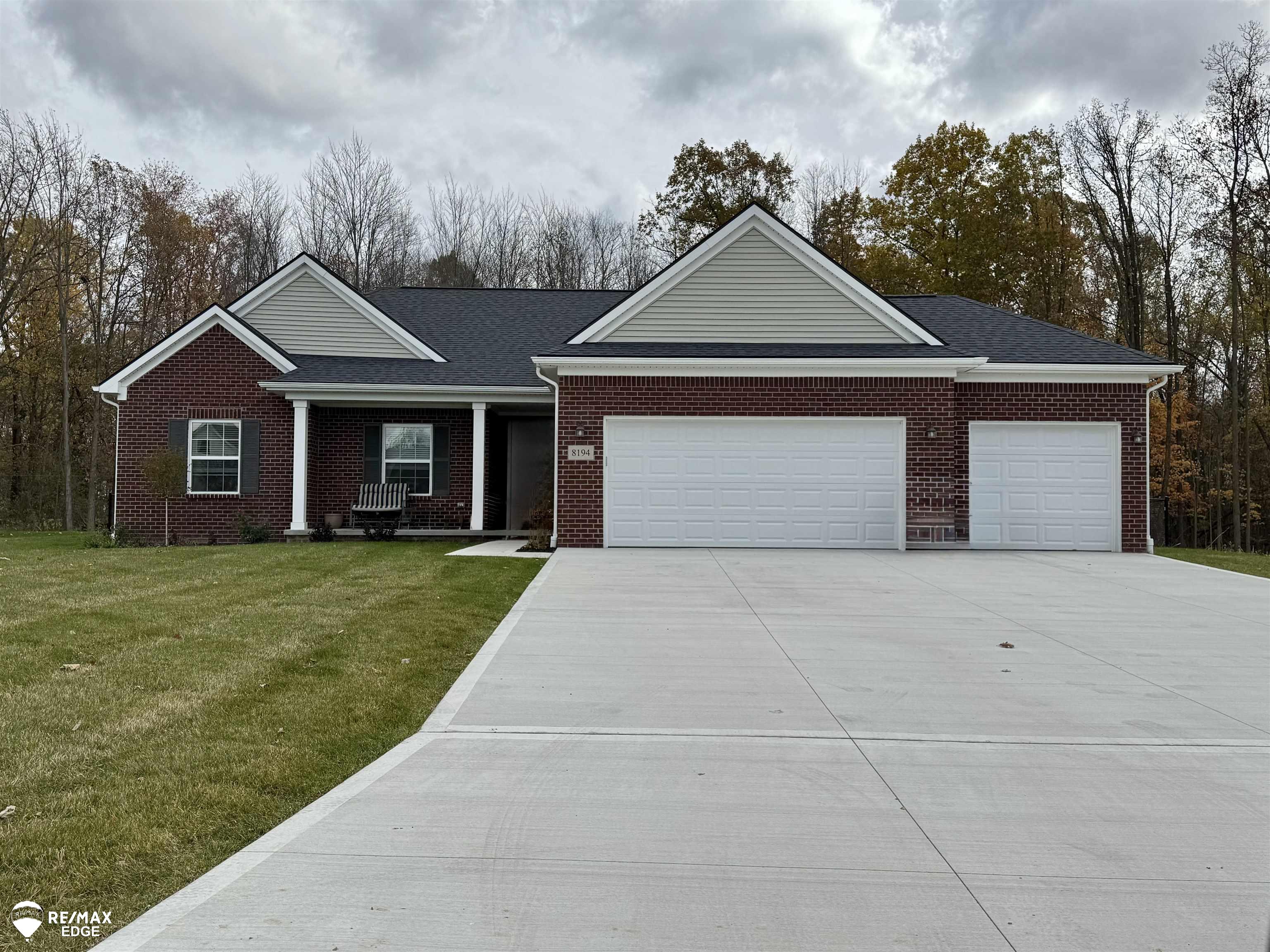 8182 Peninsula Circle Mundy Township MI 48439