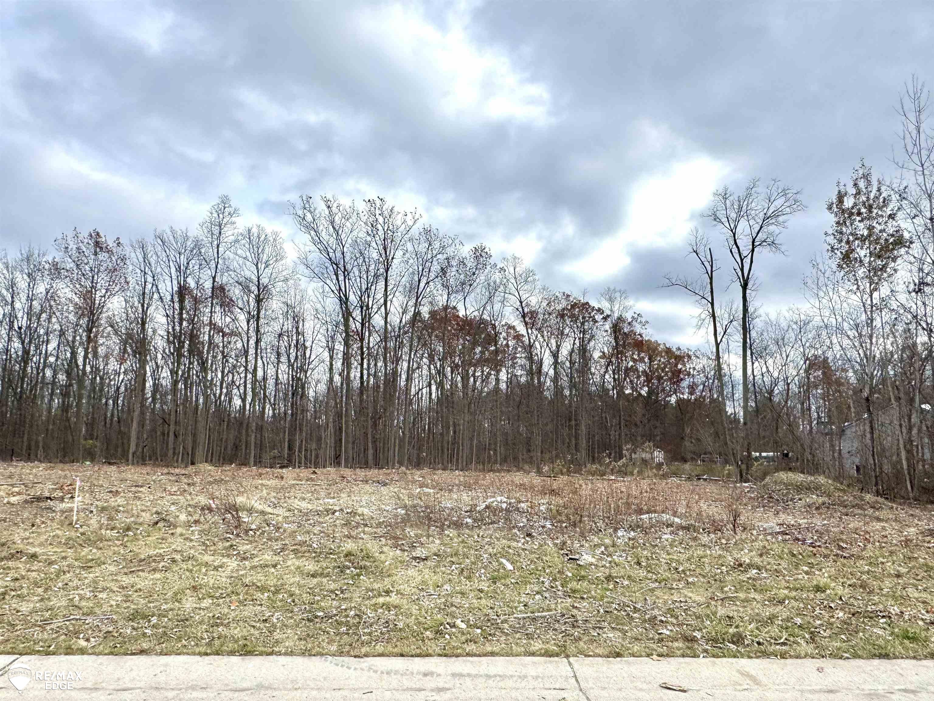 8182 Peninsula Circle Mundy Township MI 48439