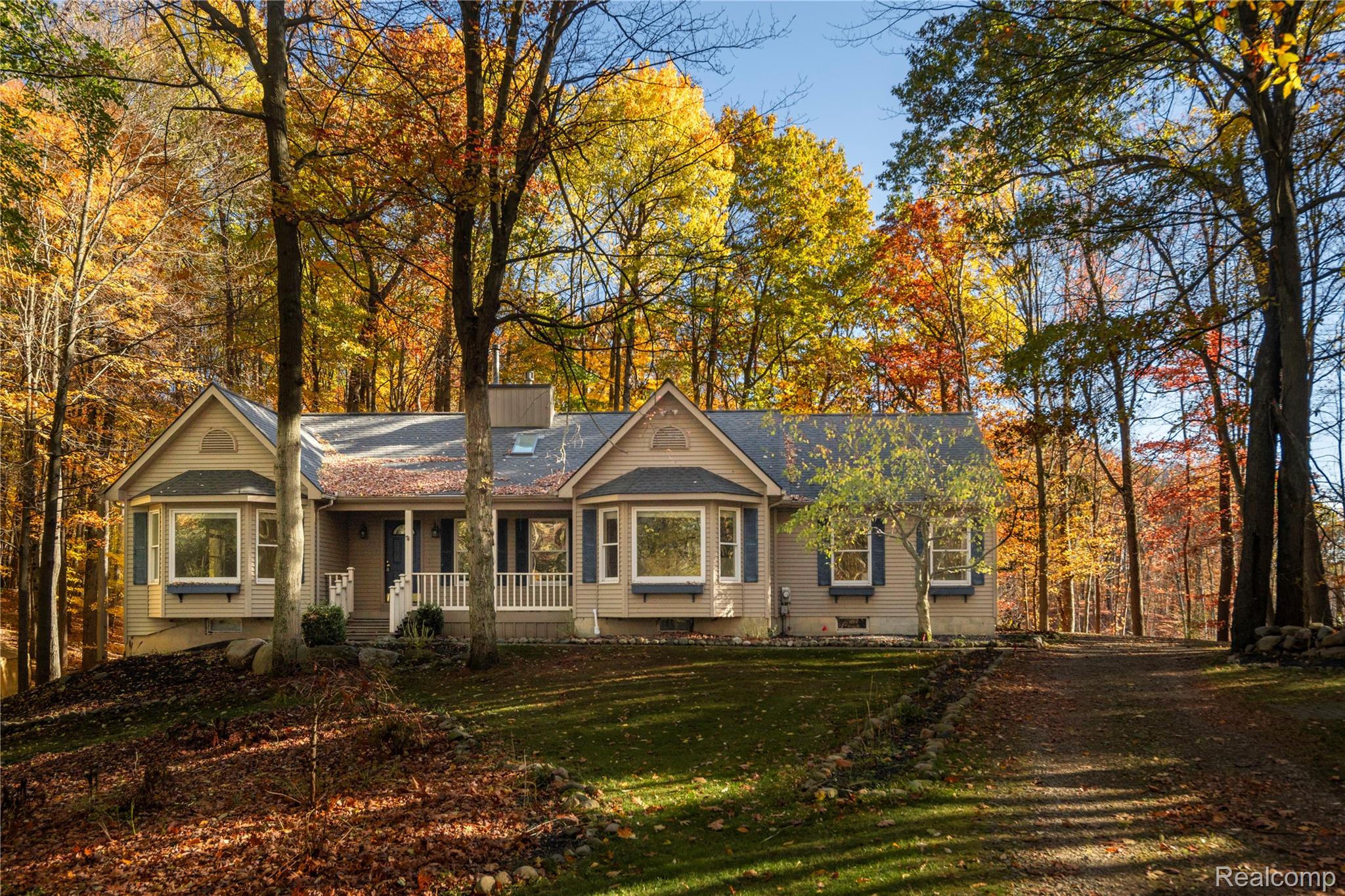 1613 Tu Van Trail Addison Township MI 48367