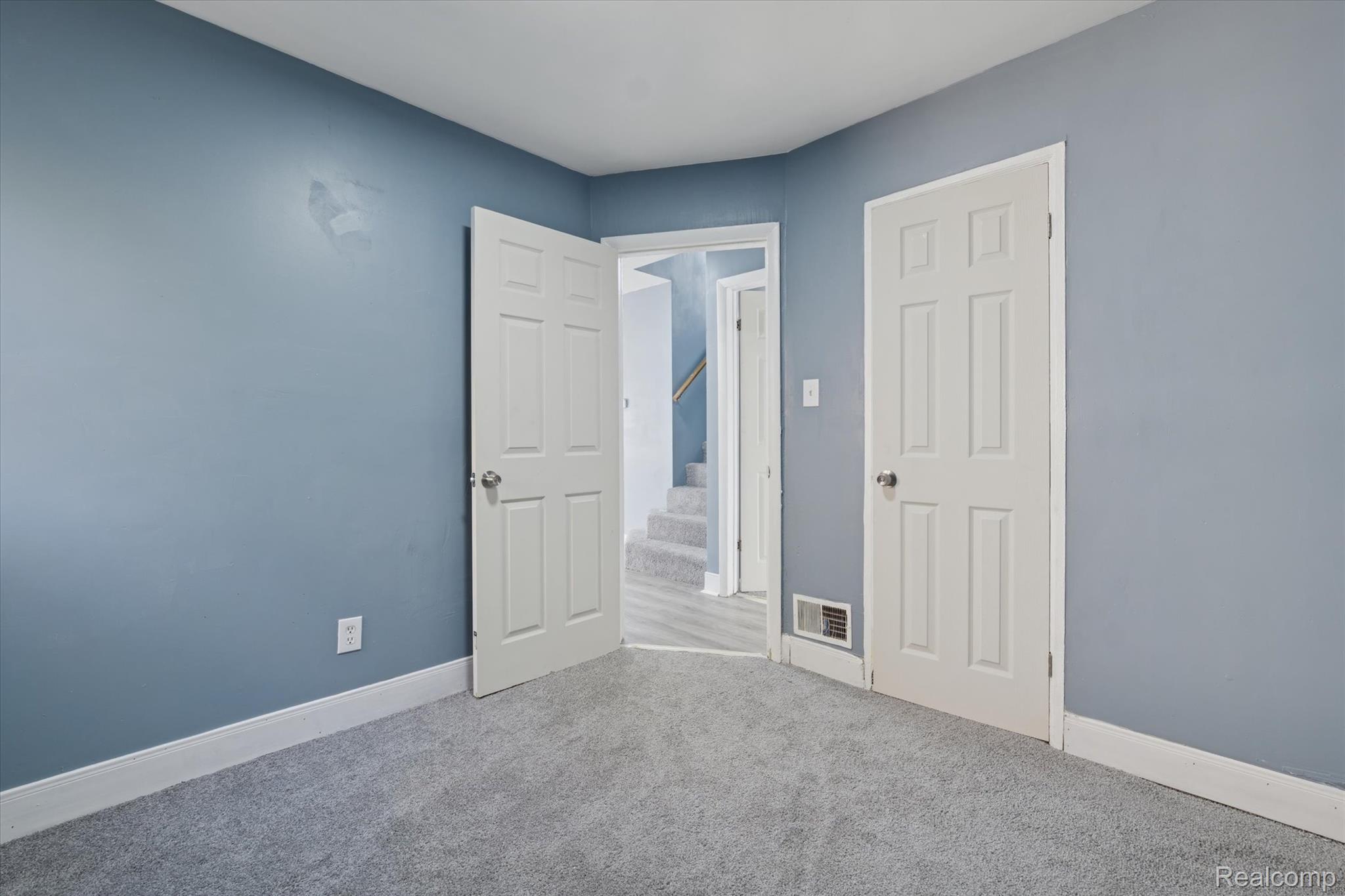 20107 Southfield Road Detroit City MI 48235