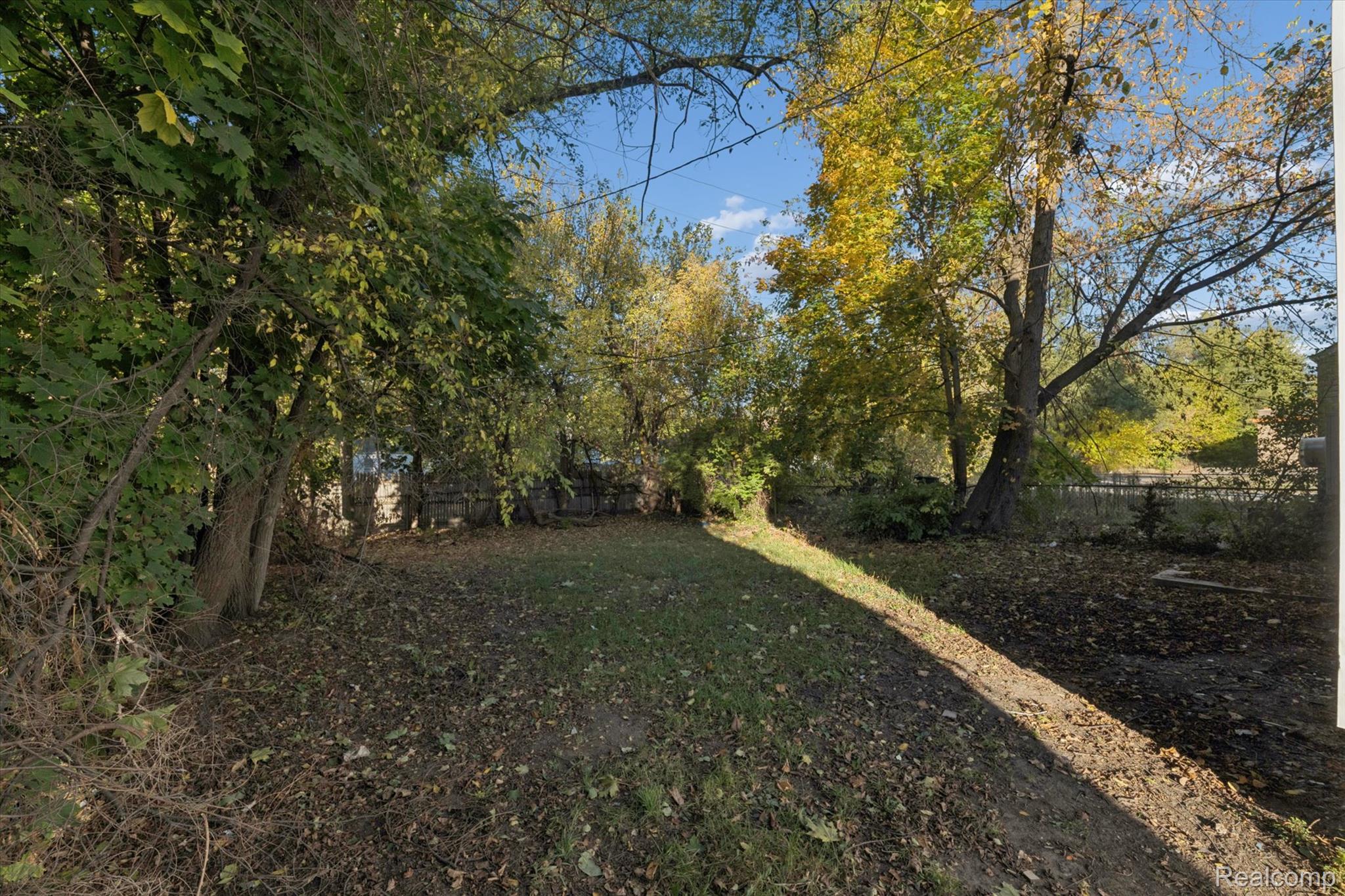 20107 Southfield Road Detroit City MI 48235