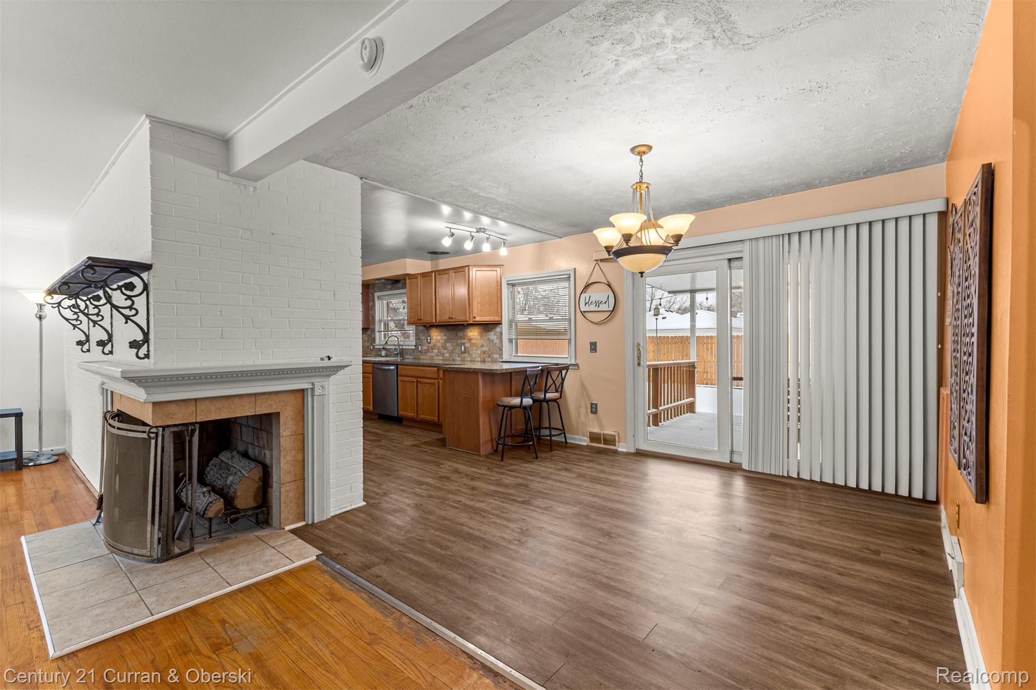 17271 Hamilton Avenue Allen Park City MI 48101