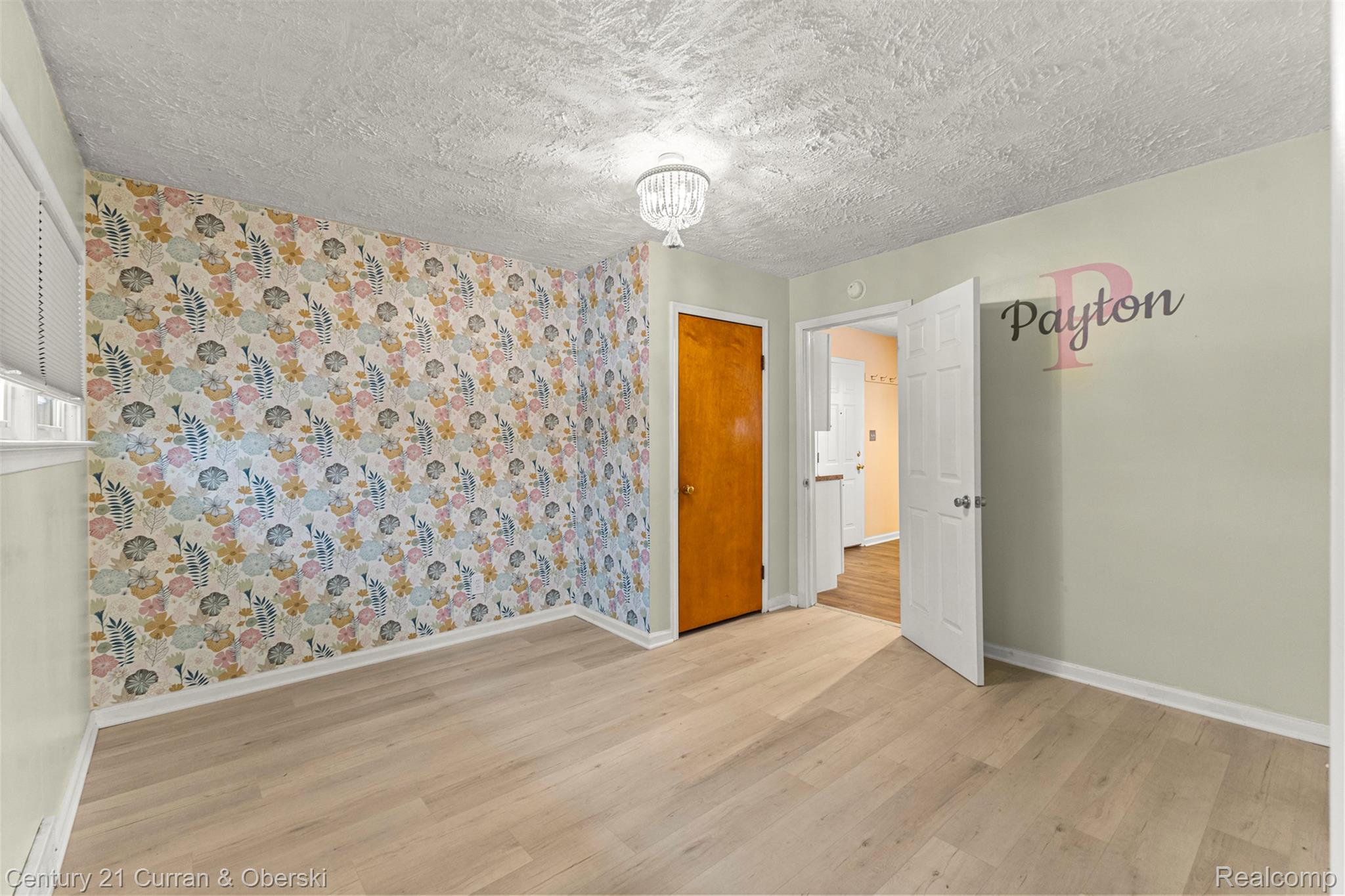 17271 Hamilton Avenue Allen Park City MI 48101