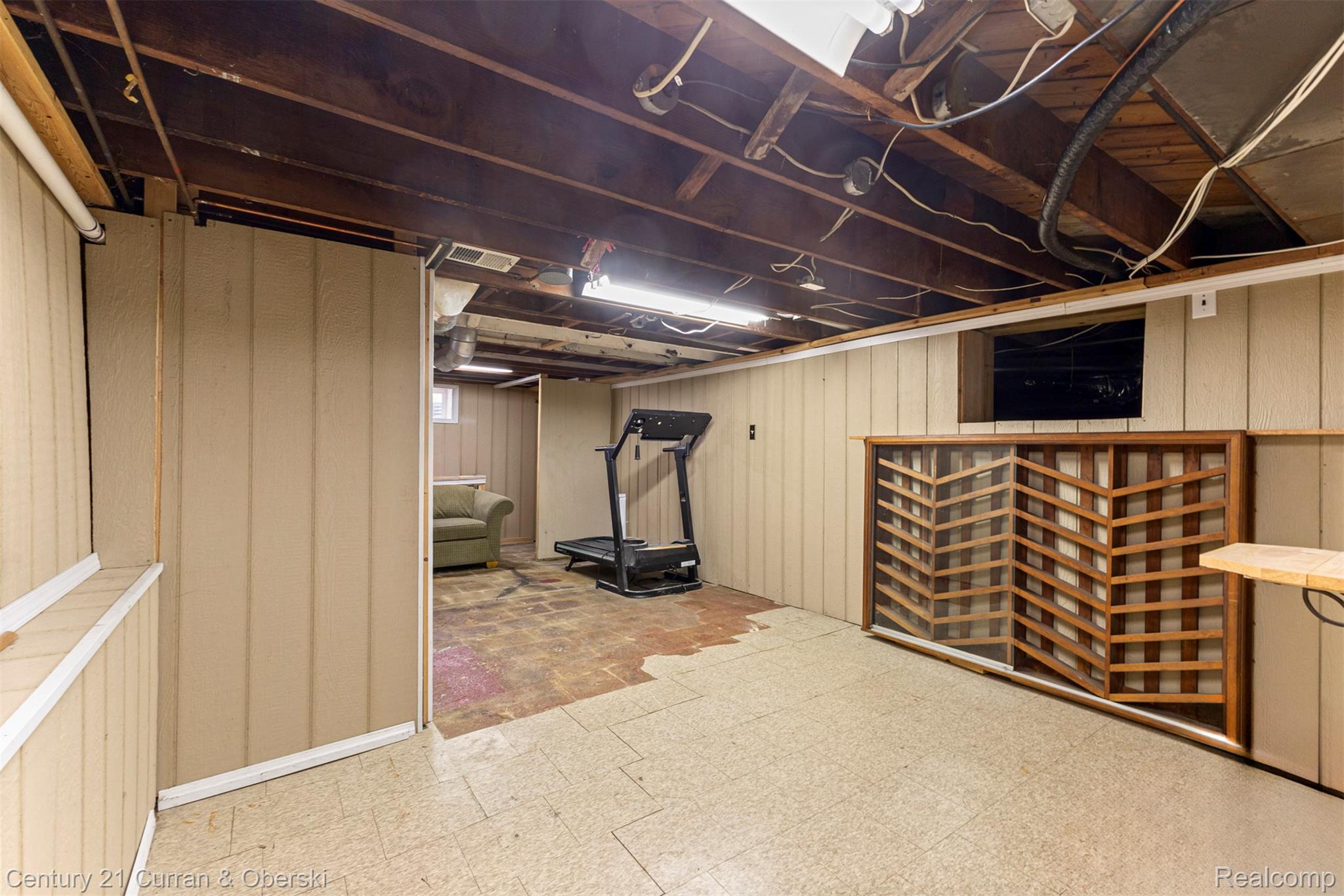 17271 Hamilton Avenue Allen Park City MI 48101