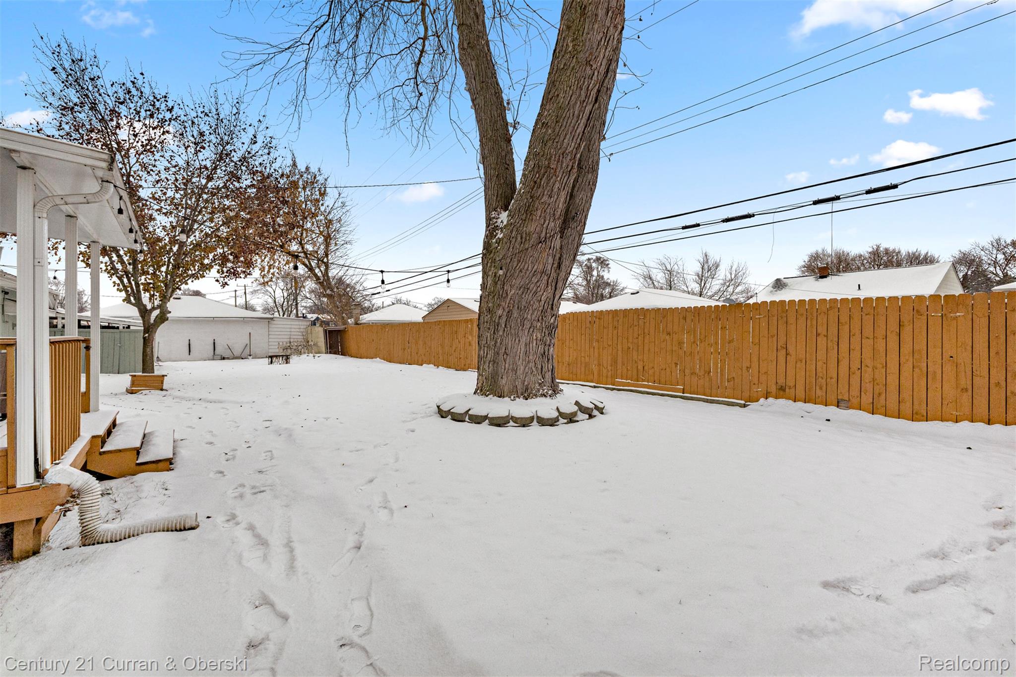 17271 Hamilton Avenue Allen Park City MI 48101