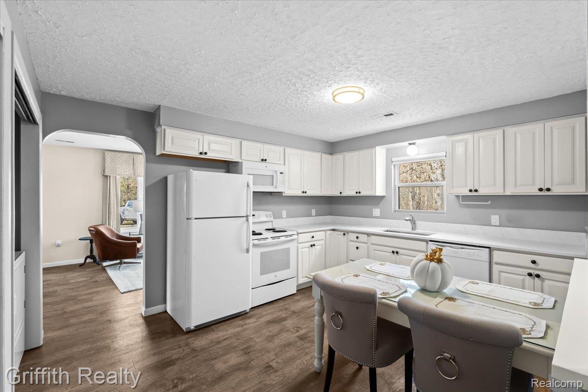 1111 S Old Us Highway 23 Brighton Township MI 48114