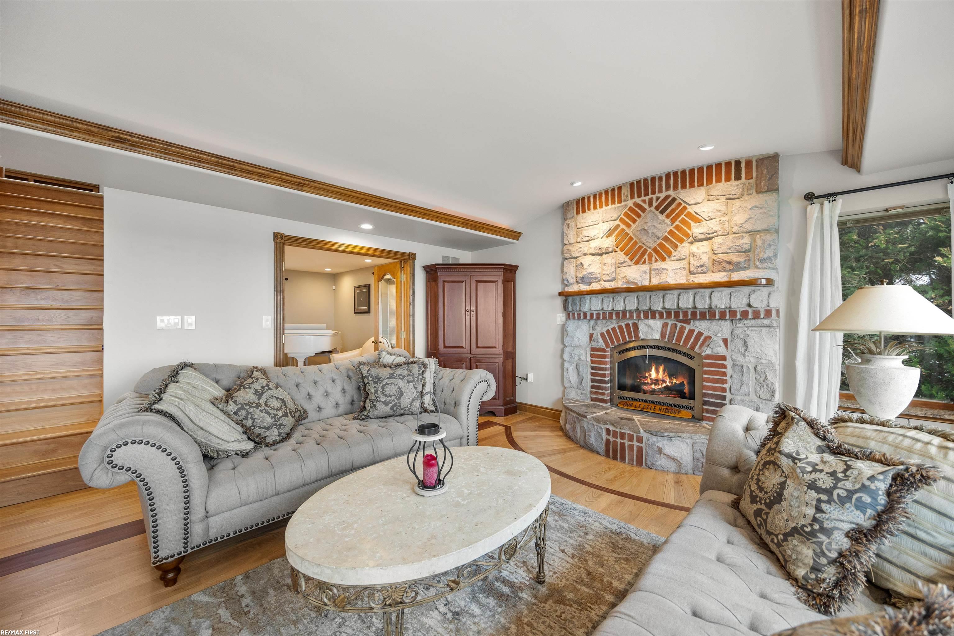 3864 Lakeshore Road Deckerville Village MI 48427