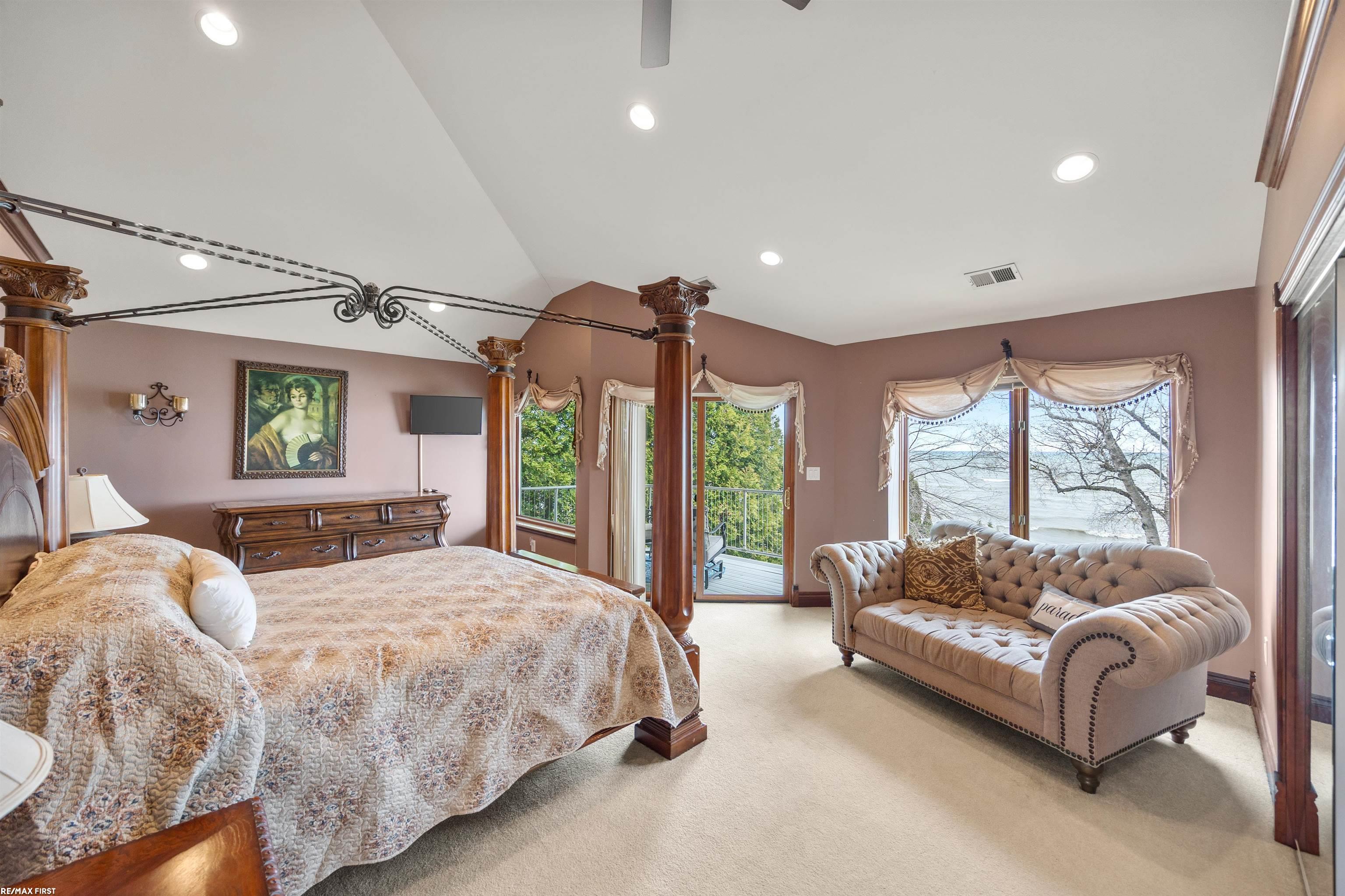 3864 Lakeshore Road Deckerville Village MI 48427