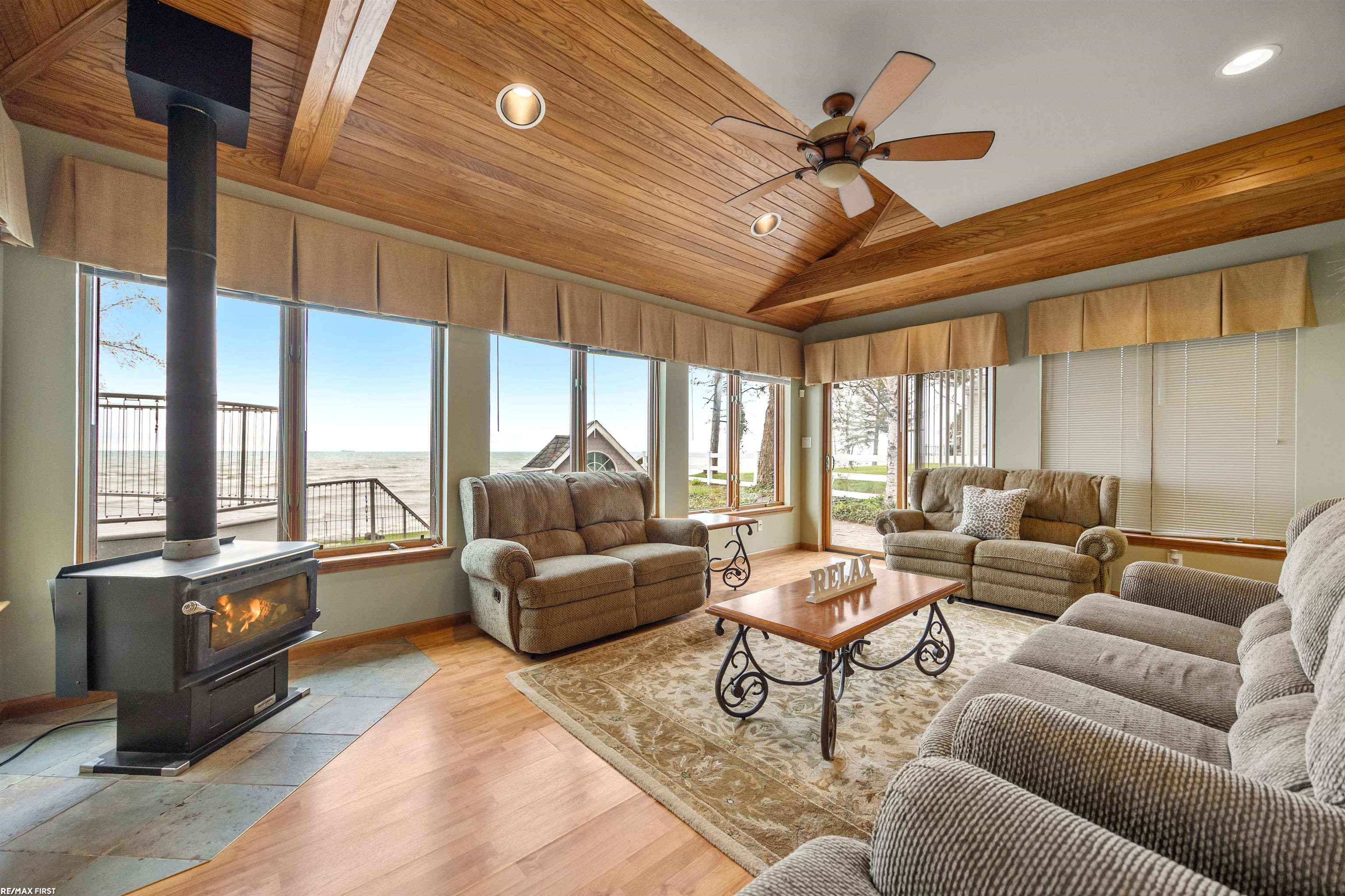3864 Lakeshore Road Deckerville Village MI 48427