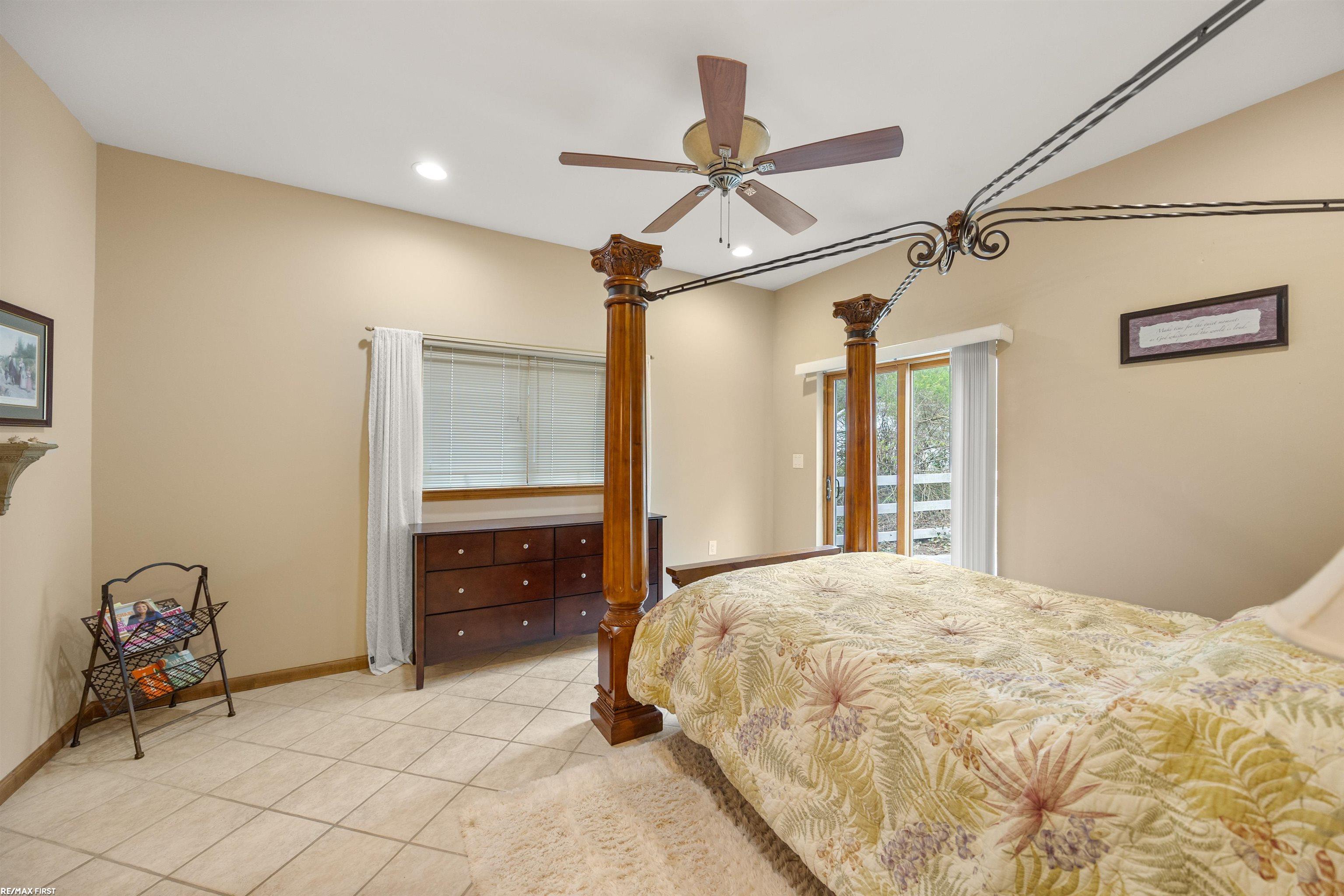 3864 Lakeshore Road Deckerville Village MI 48427