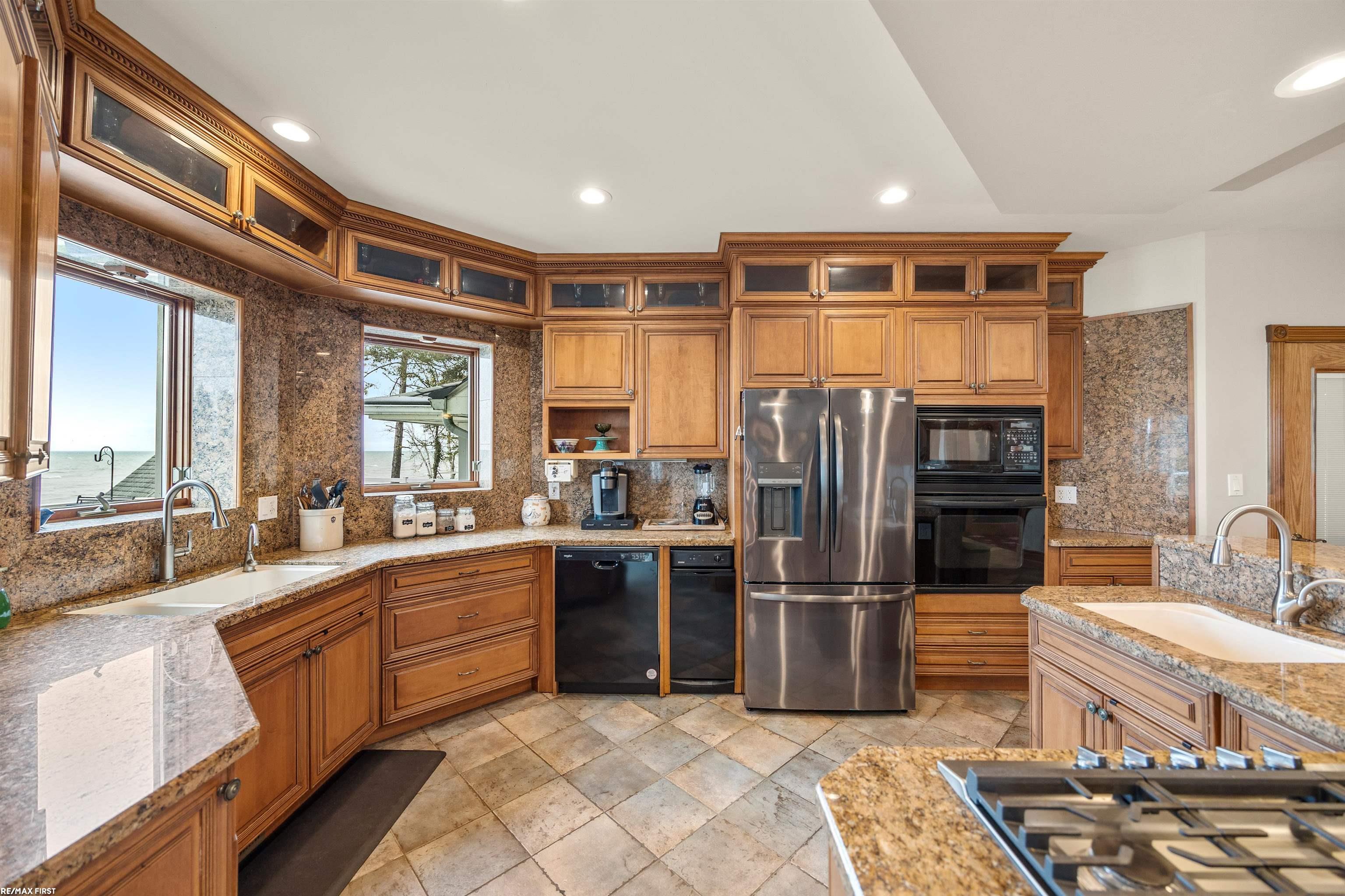 3864 Lakeshore Road Deckerville Village MI 48427