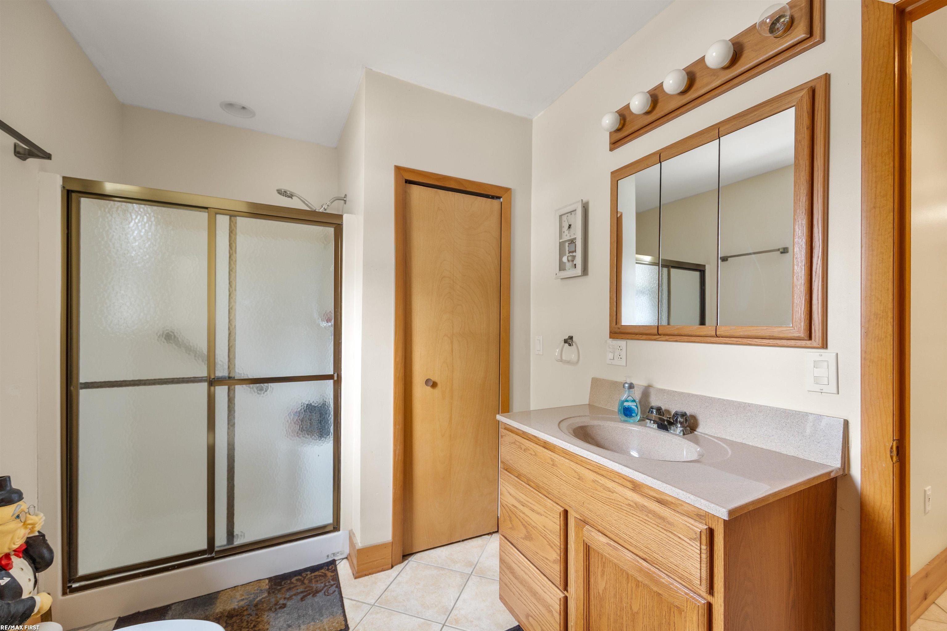 3864 Lakeshore Road Deckerville Village MI 48427