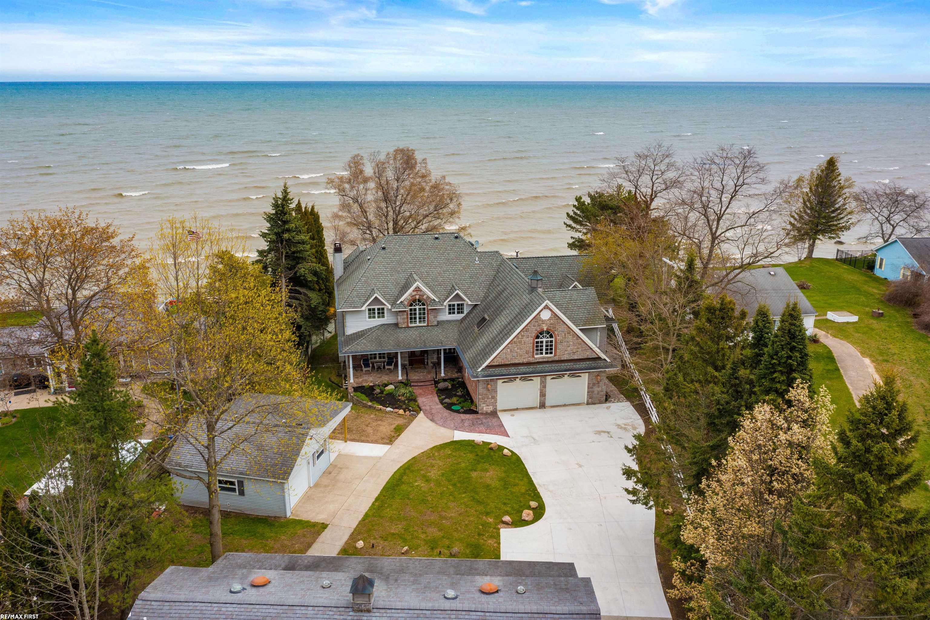 3864 Lakeshore Road Deckerville Village MI 48427