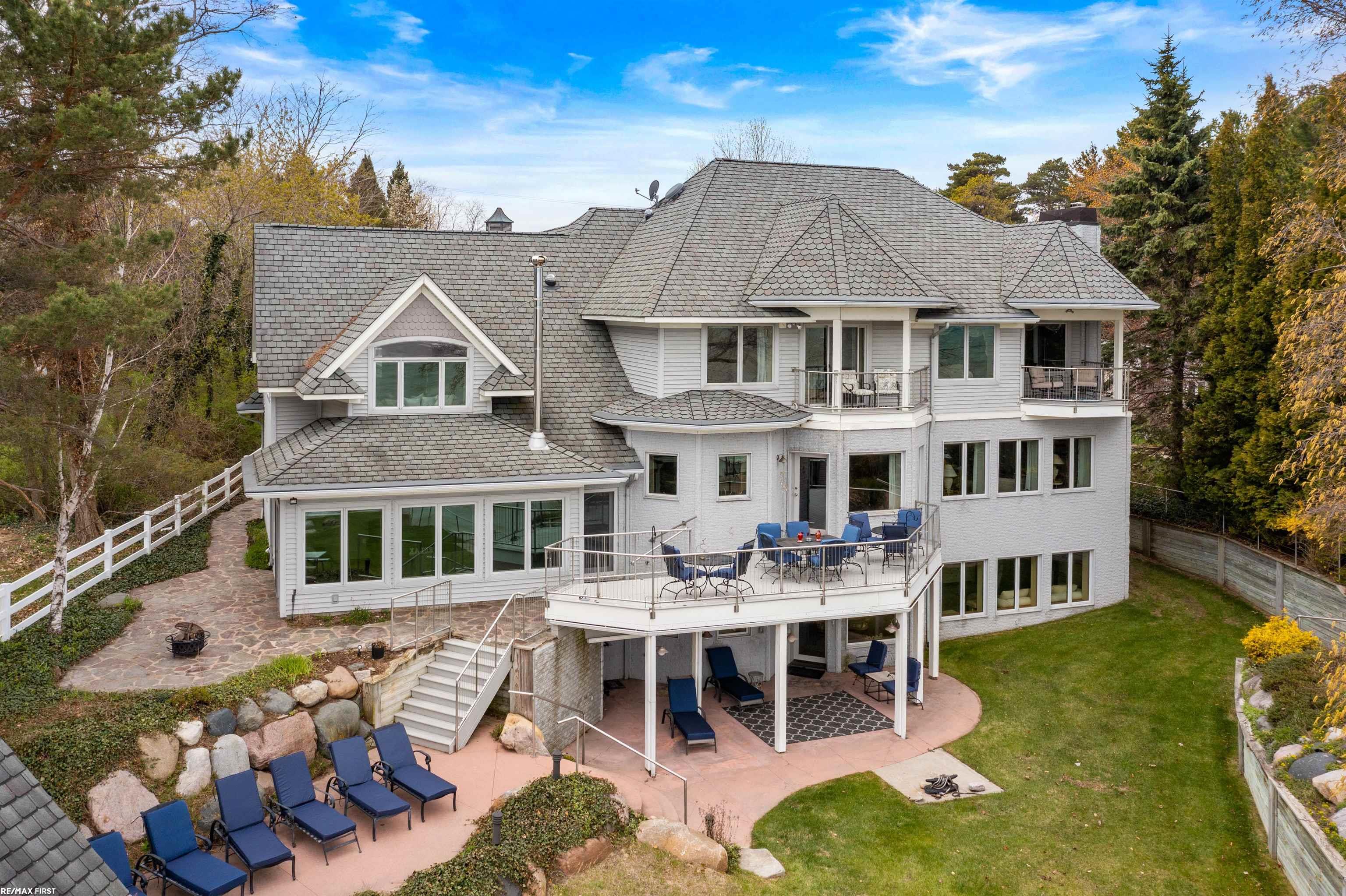 3864 Lakeshore Road Deckerville Village MI 48427