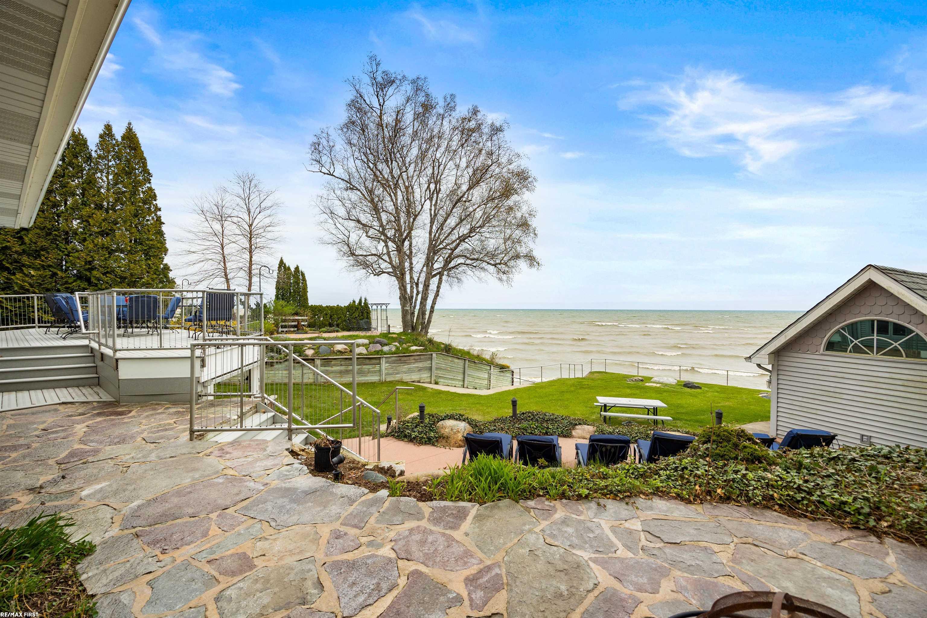 3864 Lakeshore Road Deckerville Village MI 48427