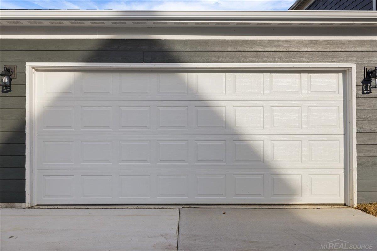 1712 W 12 Mile Road Royal Oak City MI 48073