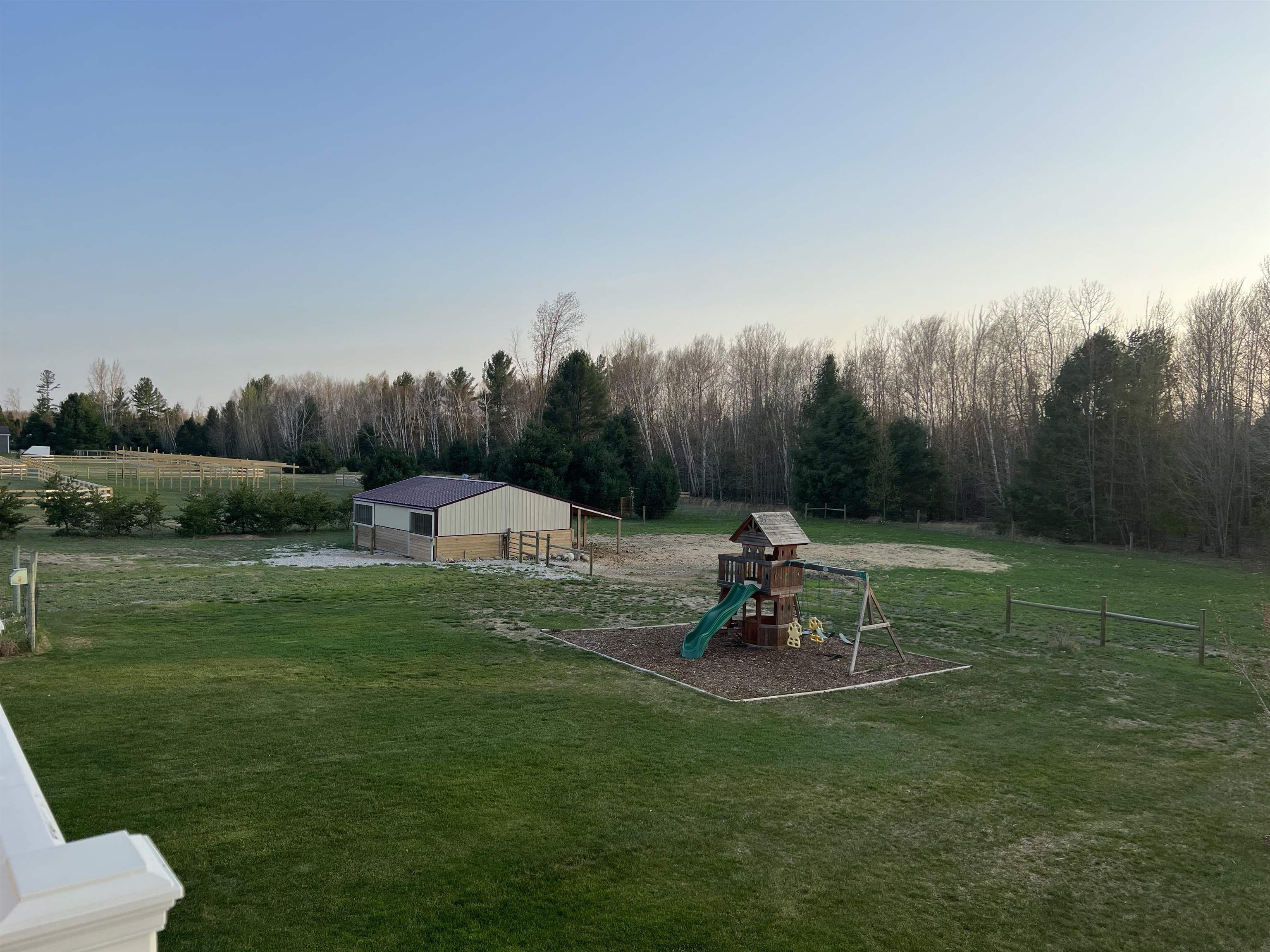 7495 Bennett Road Acme Township MI 49690