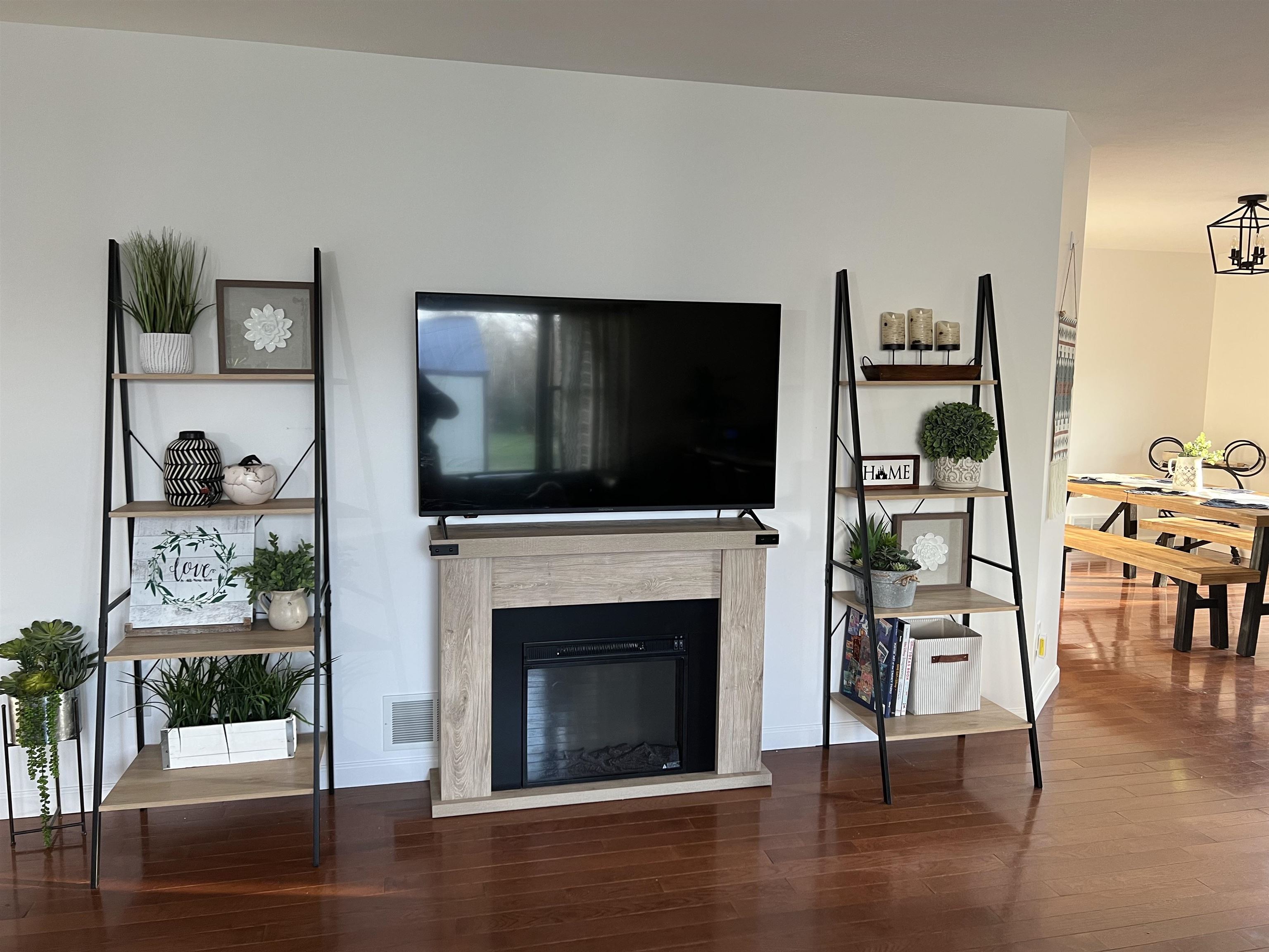 7495 Bennett Road Acme Township MI 49690