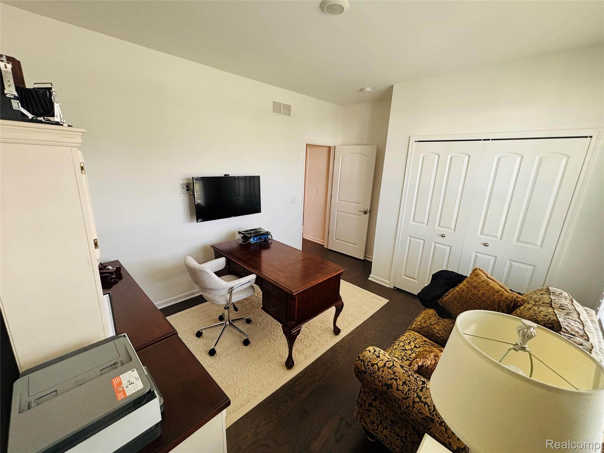 8215 Carston Lane Brighton City MI 48116