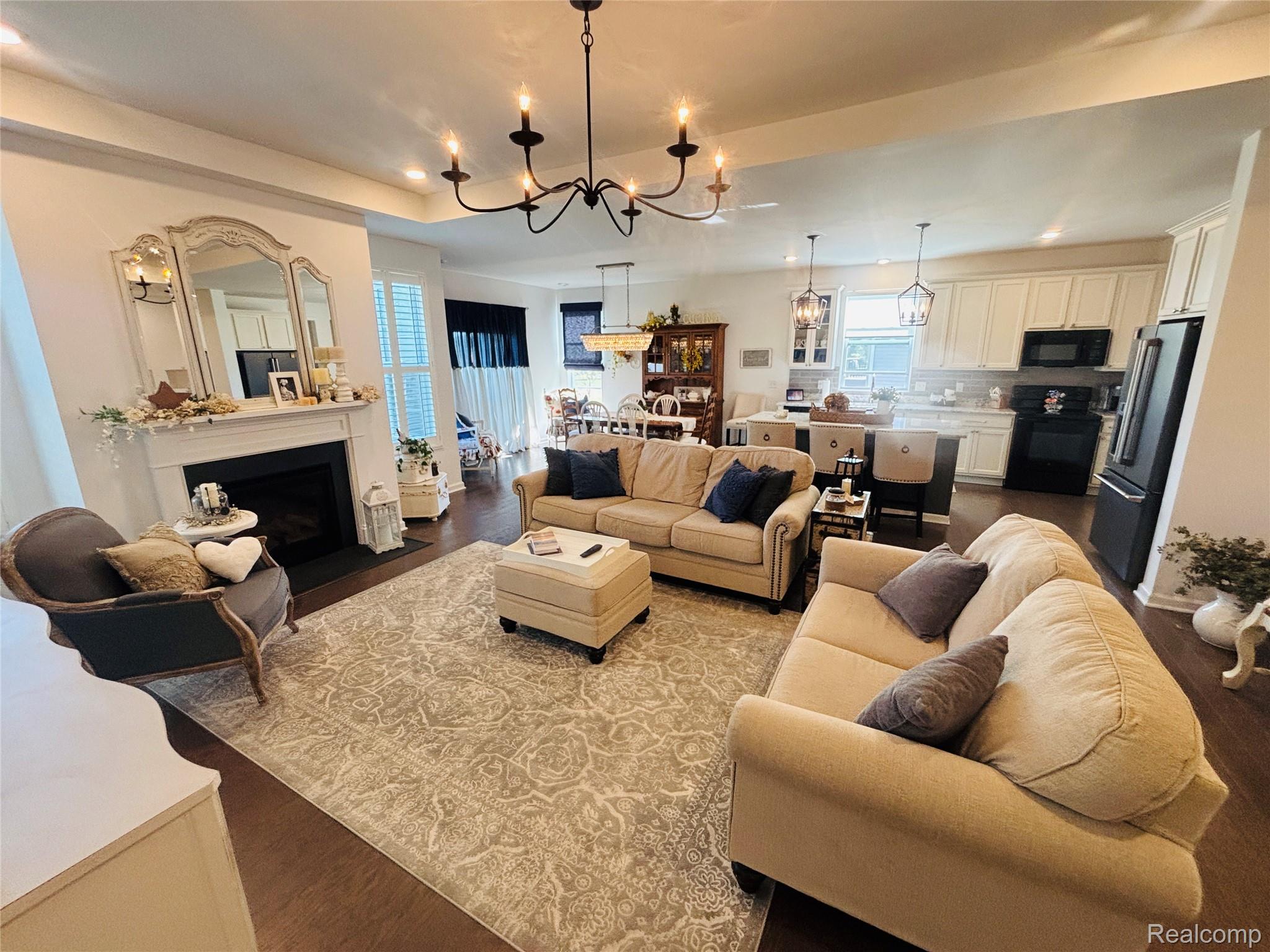 8215 Carston Lane Brighton City MI 48116