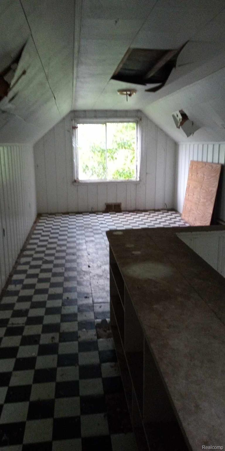 18620 Maine Street Detroit City MI 48234