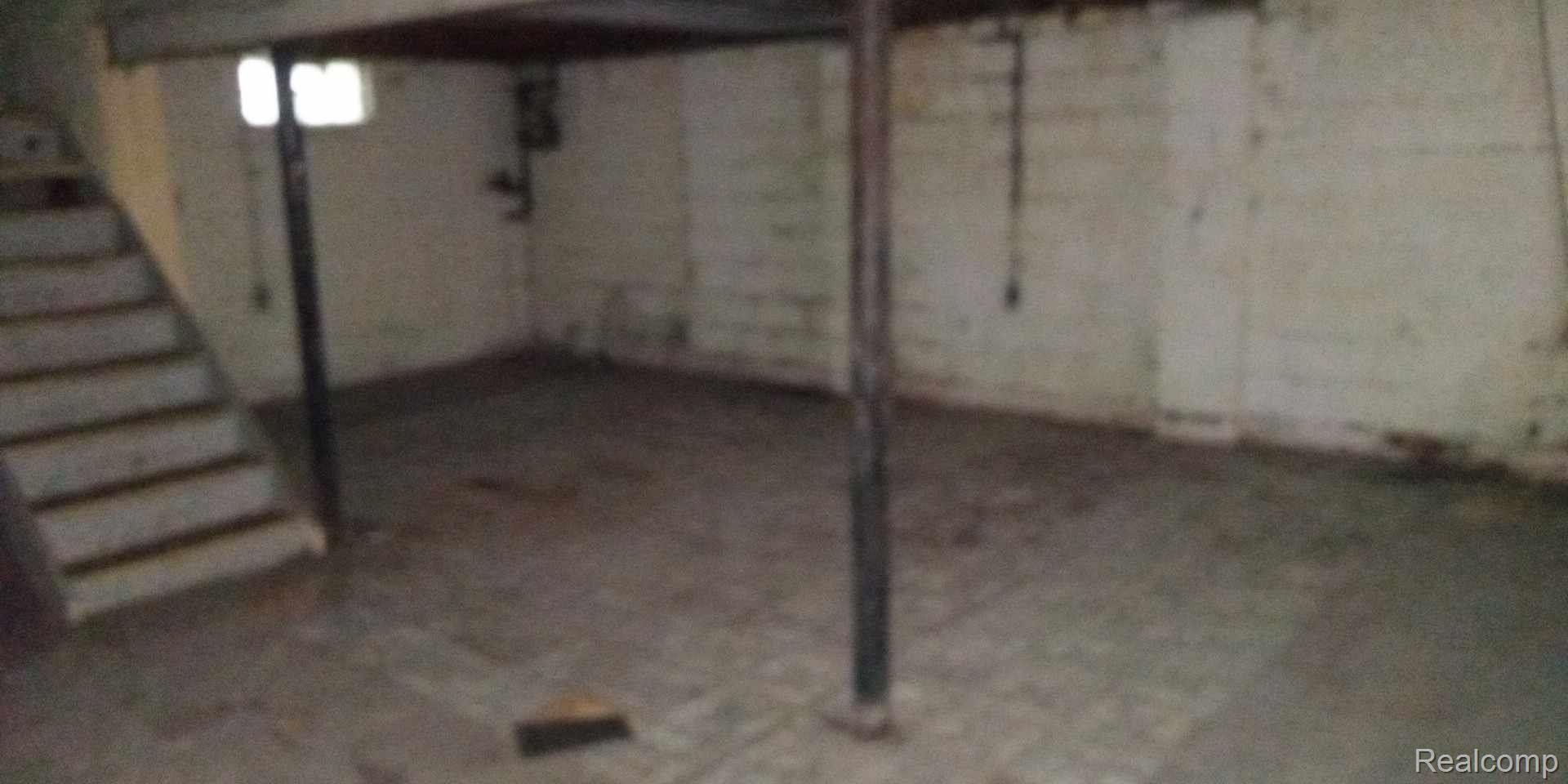18620 Maine Street Detroit City MI 48234