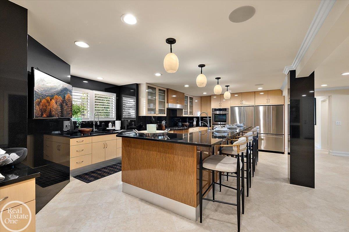38371 Huron Pointe Drive Harrison Charter Township MI 48045