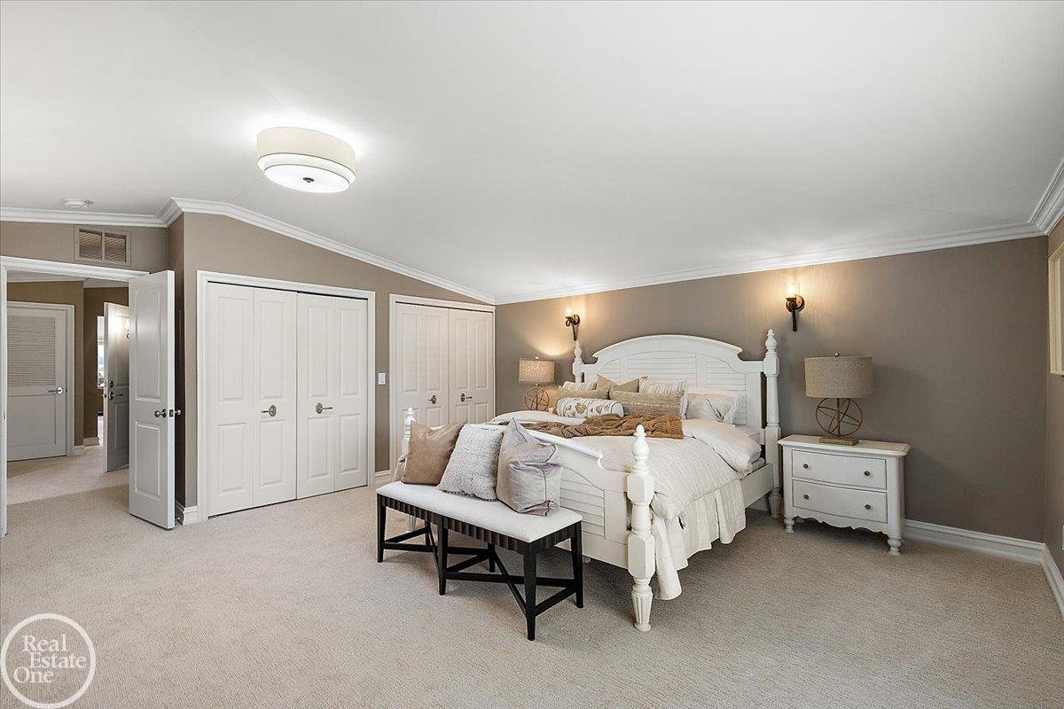 38371 Huron Pointe Drive Harrison Charter Township MI 48045