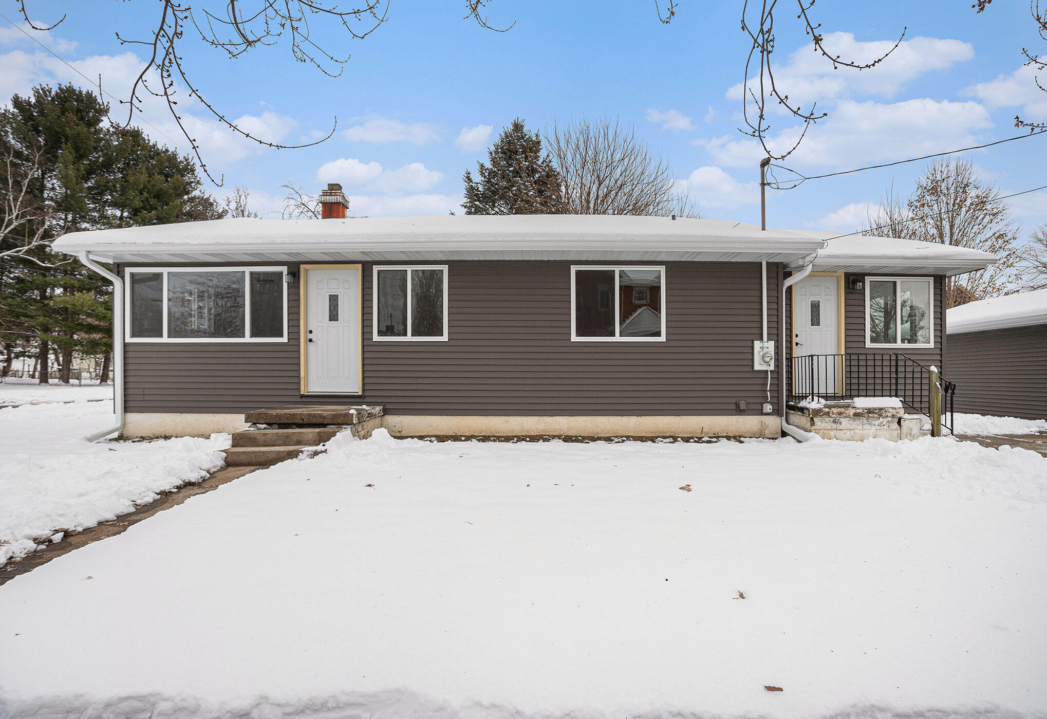 305 S Mingo Street Albion City MI 49224