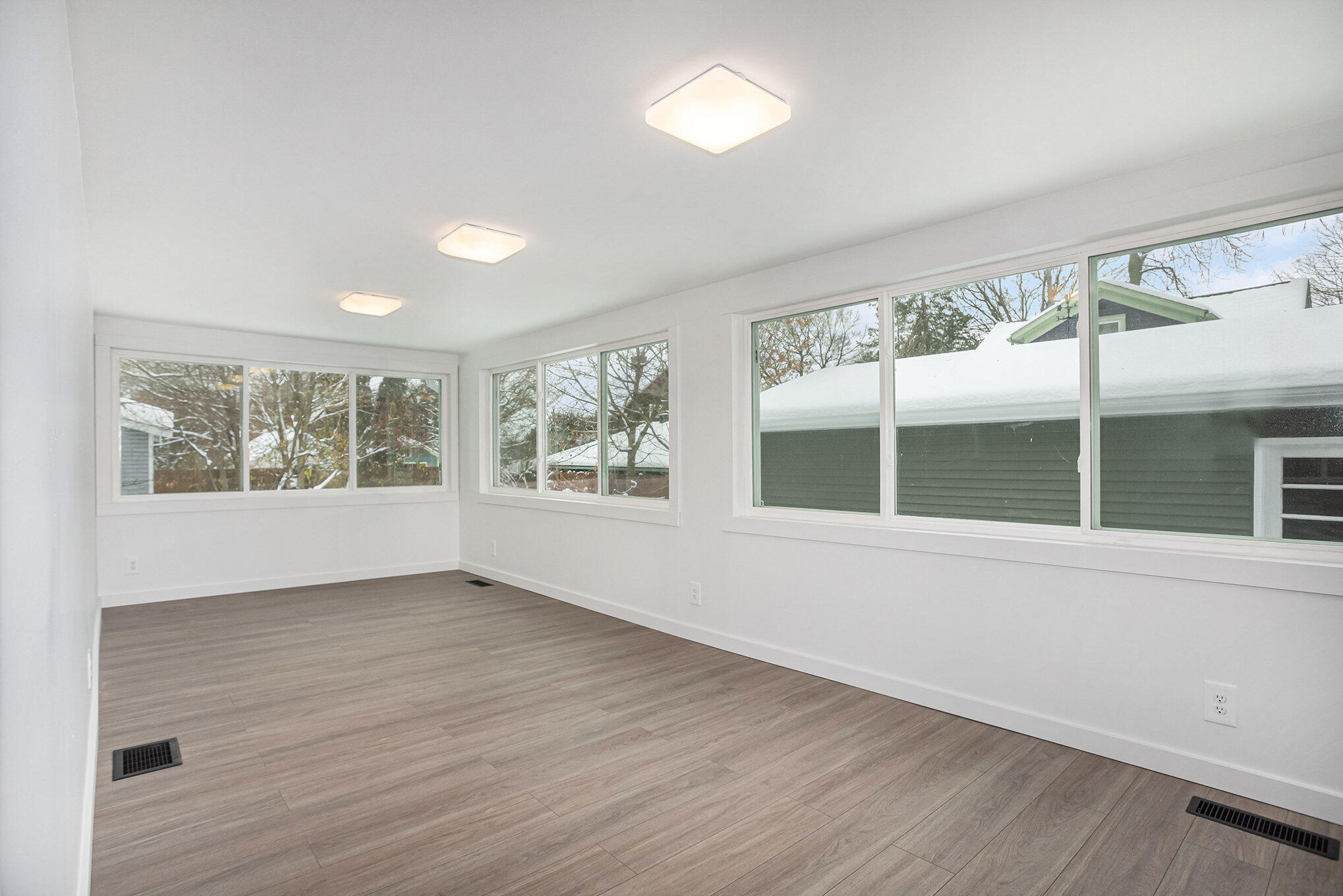 305 S Mingo Street Albion City MI 49224